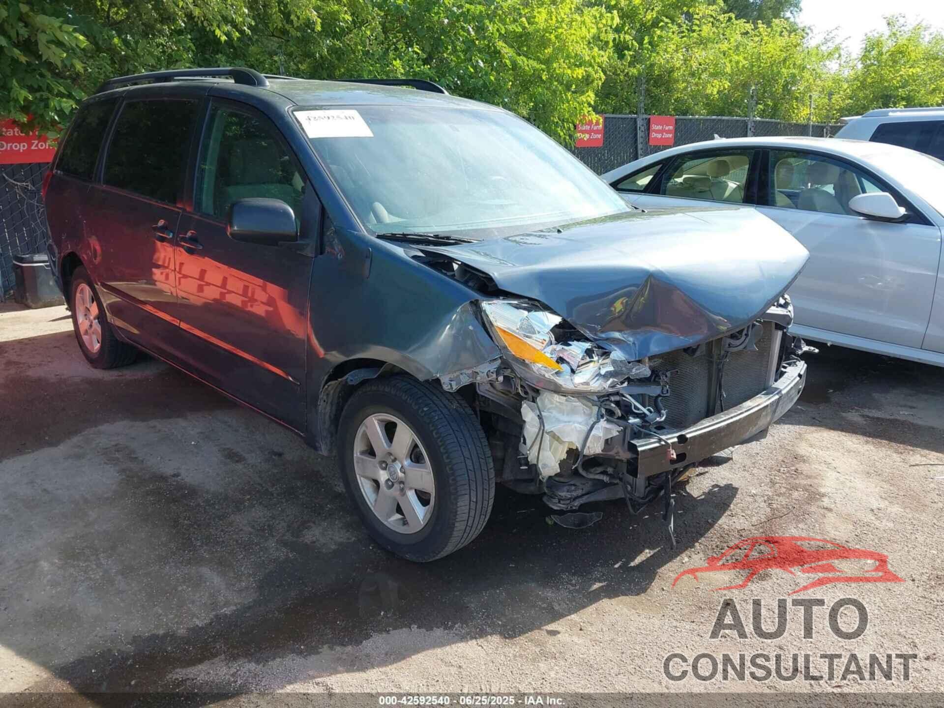TOYOTA SIENNA 2009 - 5TDZK23CX9S272763