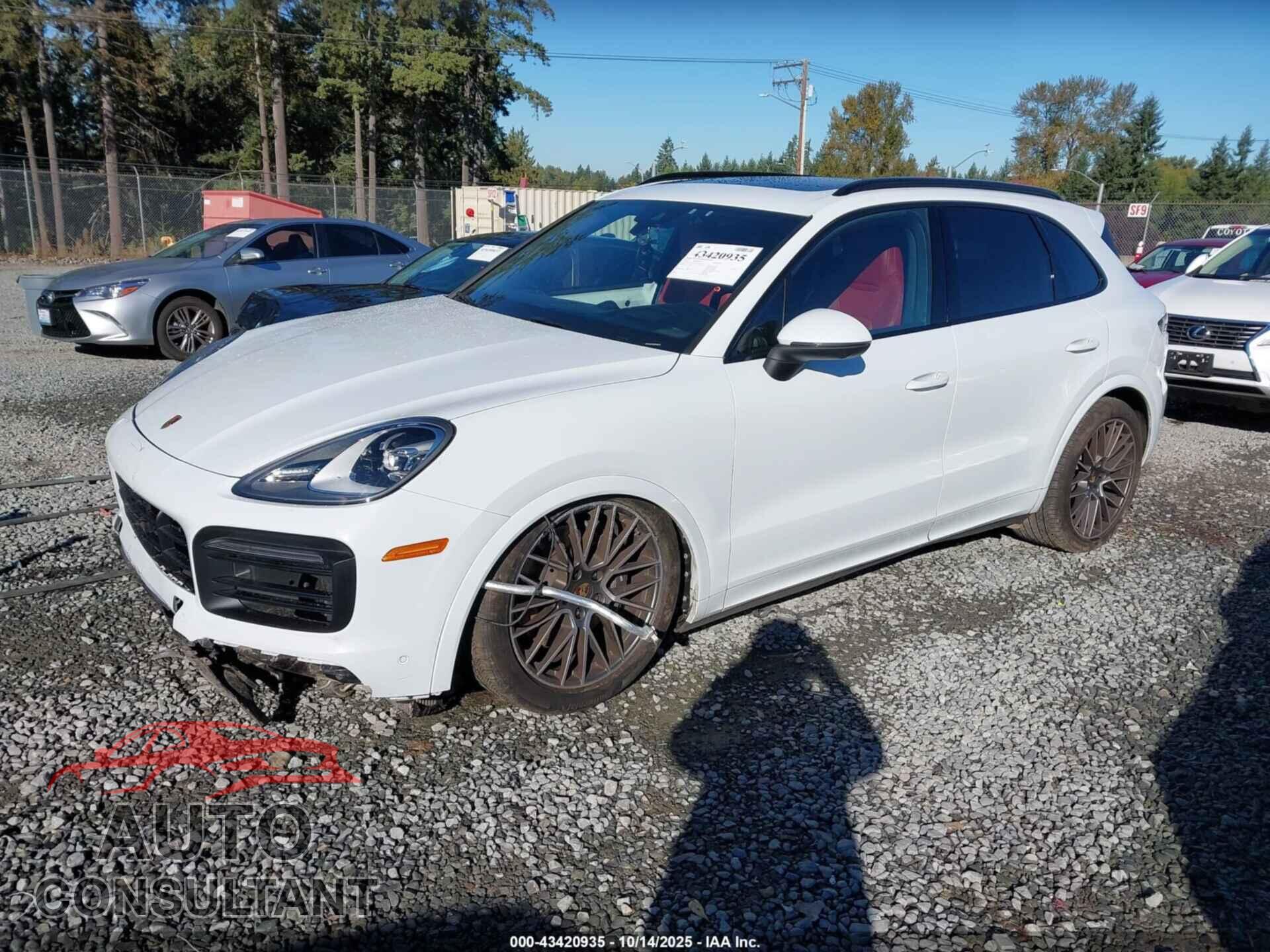 PORSCHE CAYENNE 2022 - WP1AA2AY2NDA06219