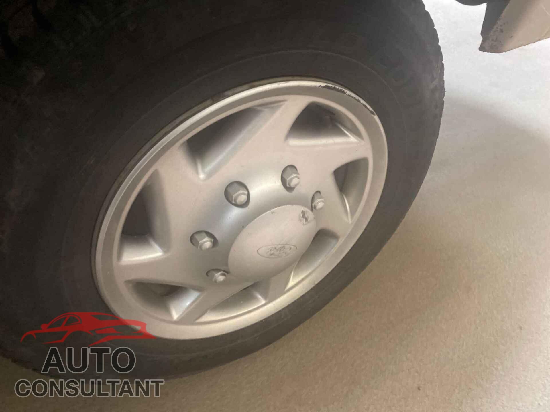 FORD E-150 2013 - 1FTNS1EW0DDA17592