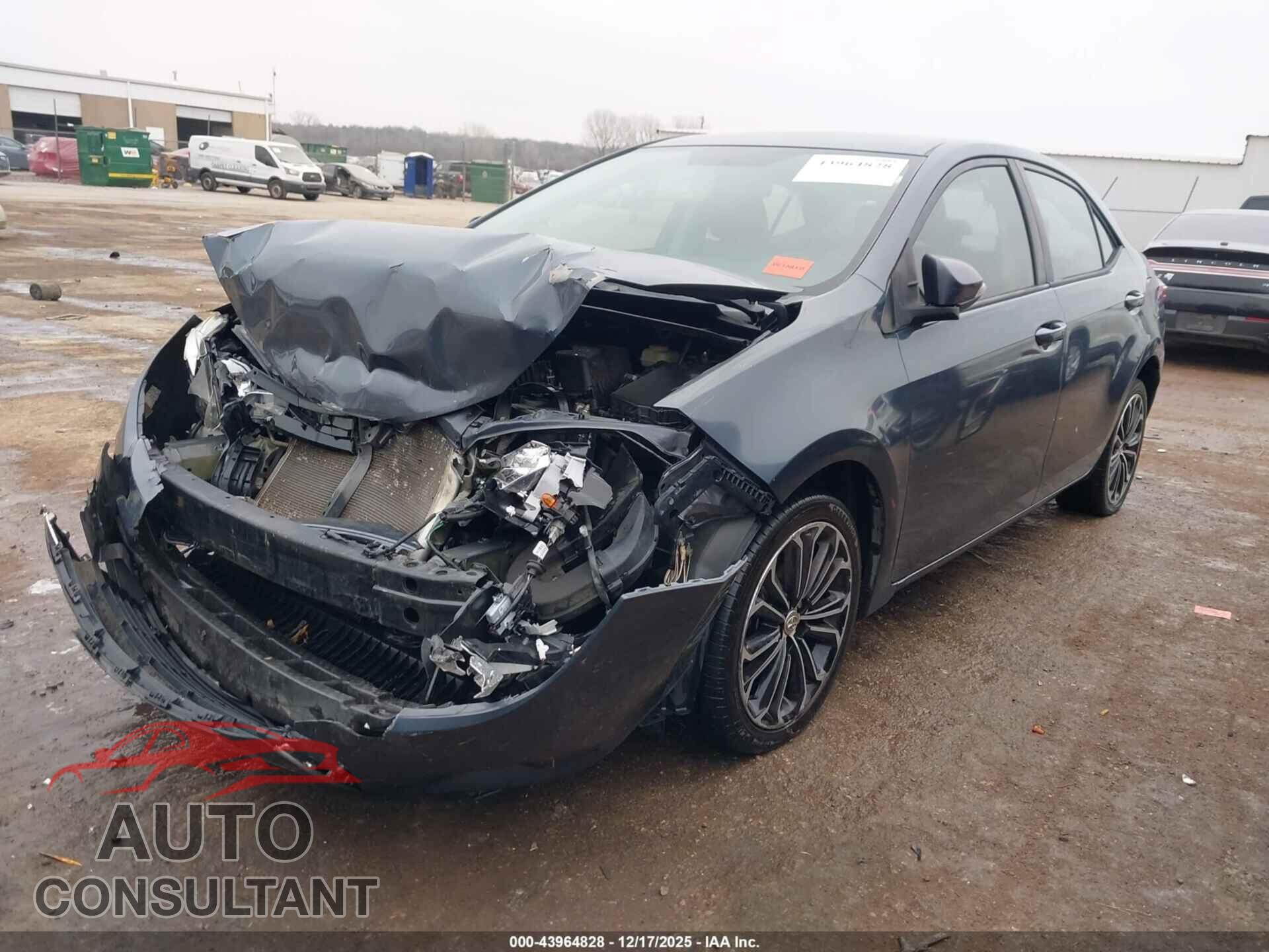 TOYOTA COROLLA 2015 - 5YFBURHE5FP275752