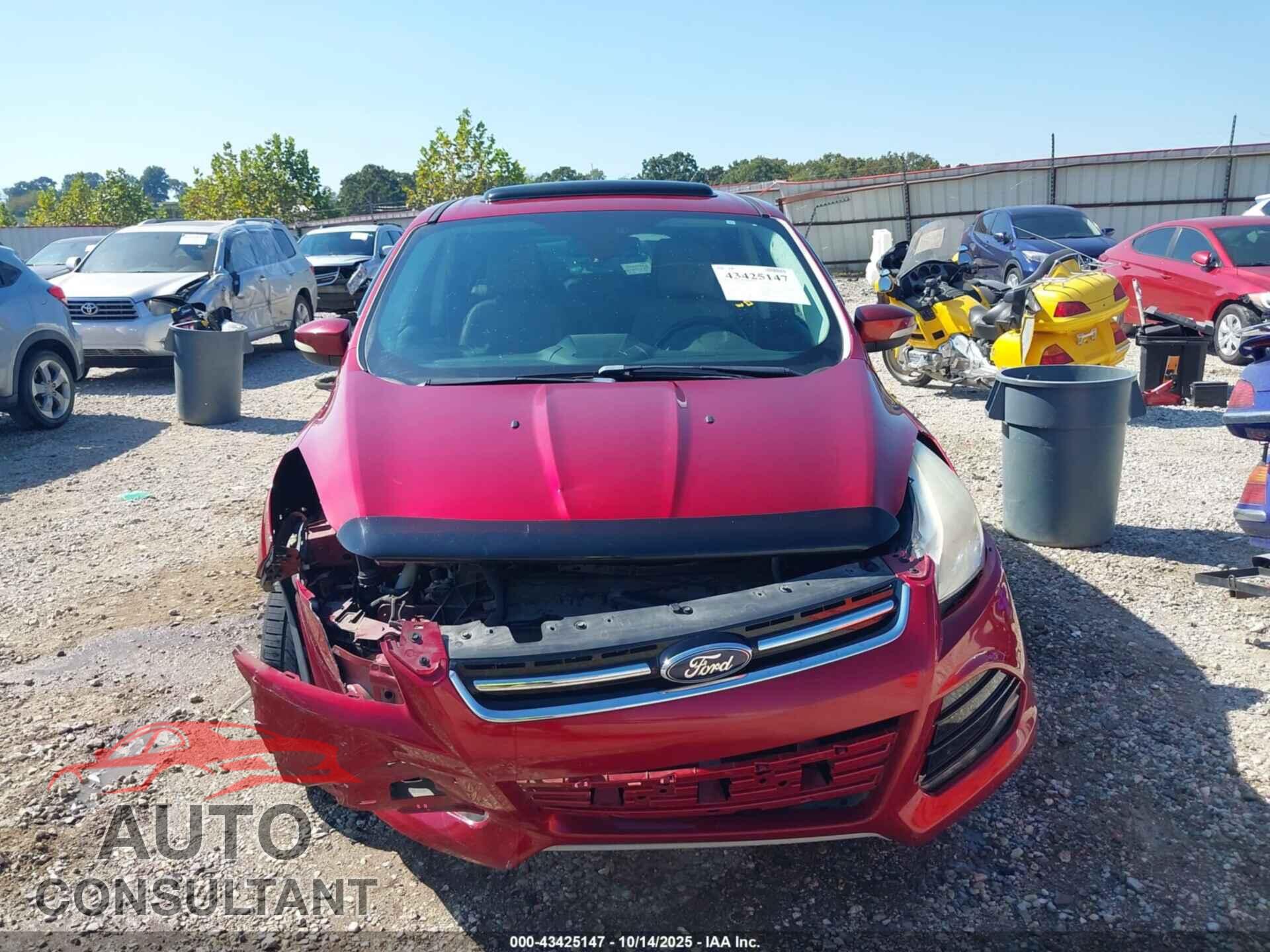 FORD ESCAPE 2013 - 1FMCU0HX7DUB63581