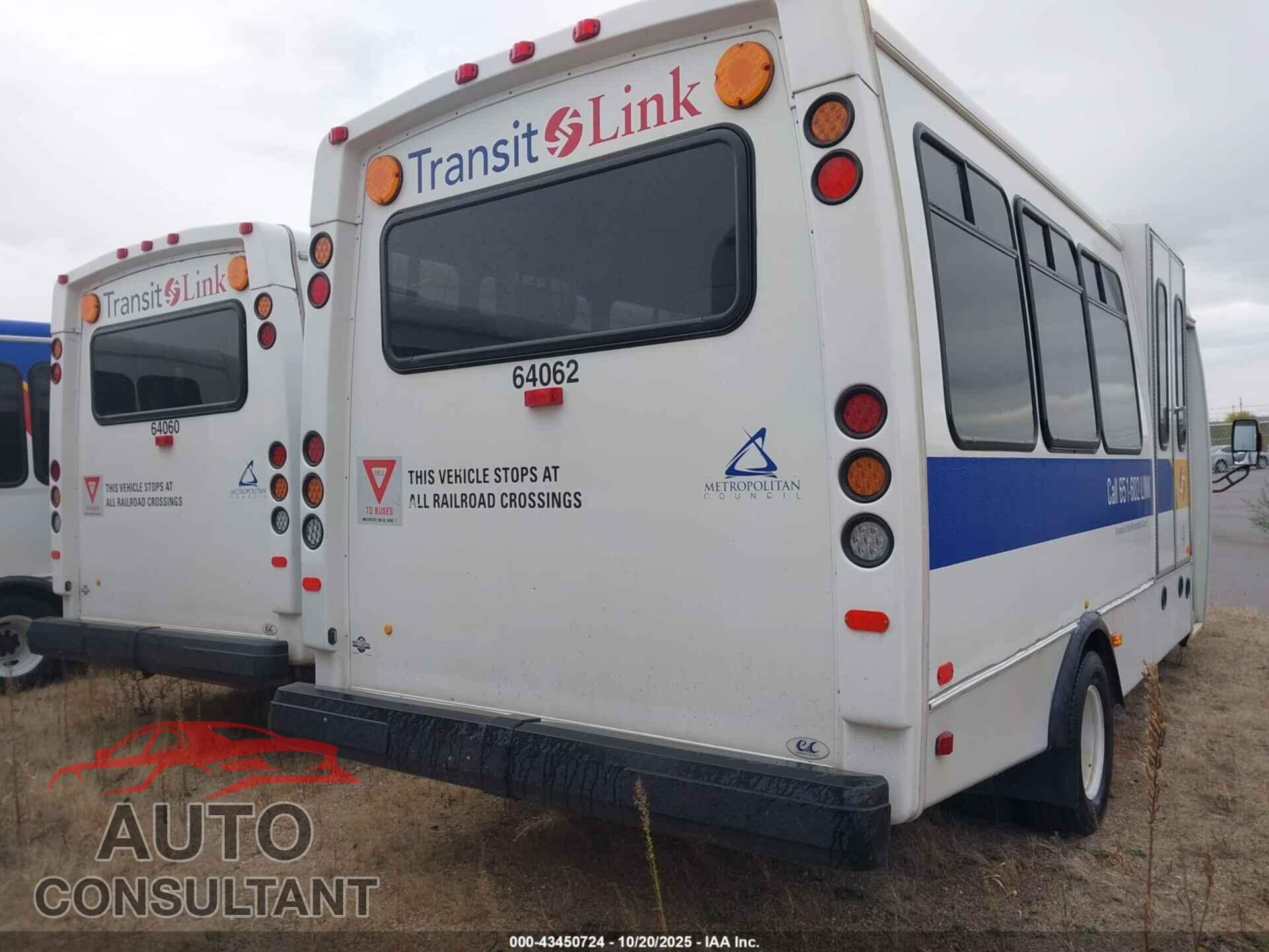 FORD E-450 CUTAWAY 2018 - 1FDFE4FS4JDC17455