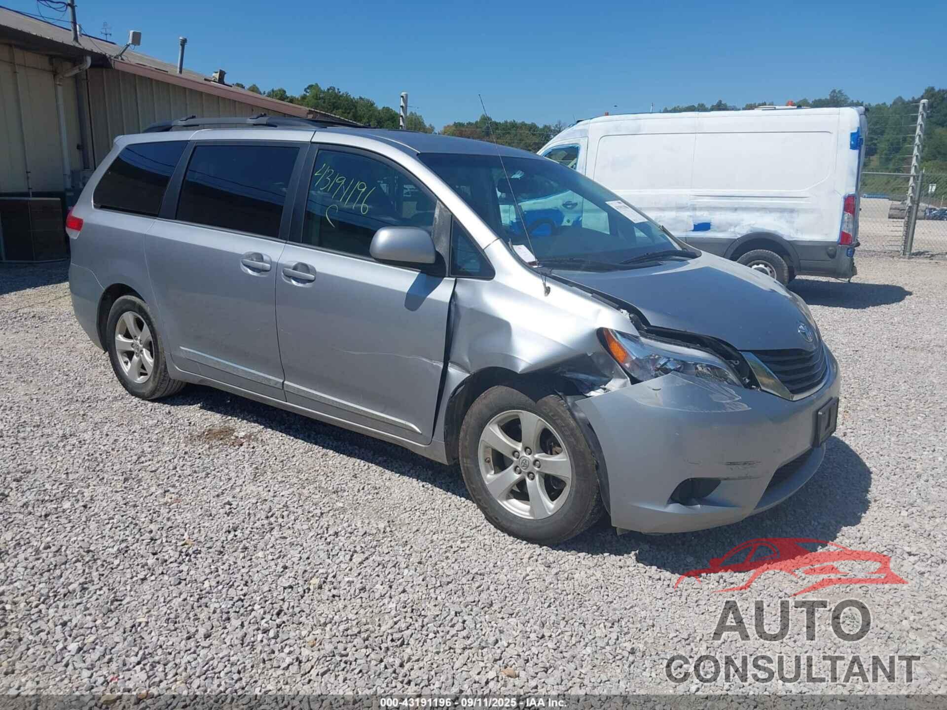 TOYOTA SIENNA 2013 - 5TDKK3DC0DS299632