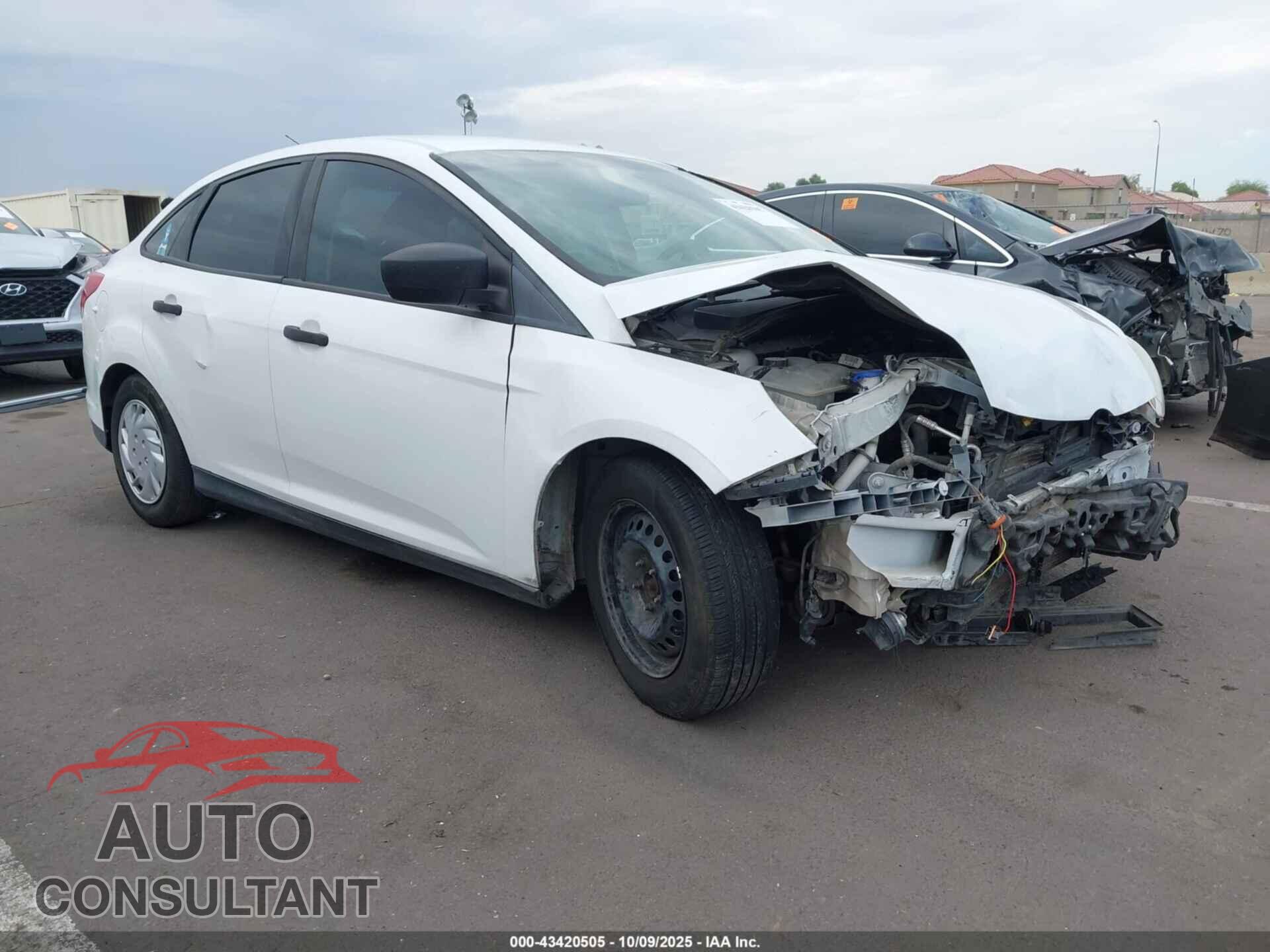 FORD FOCUS 2014 - 1FADP3E23EL247839