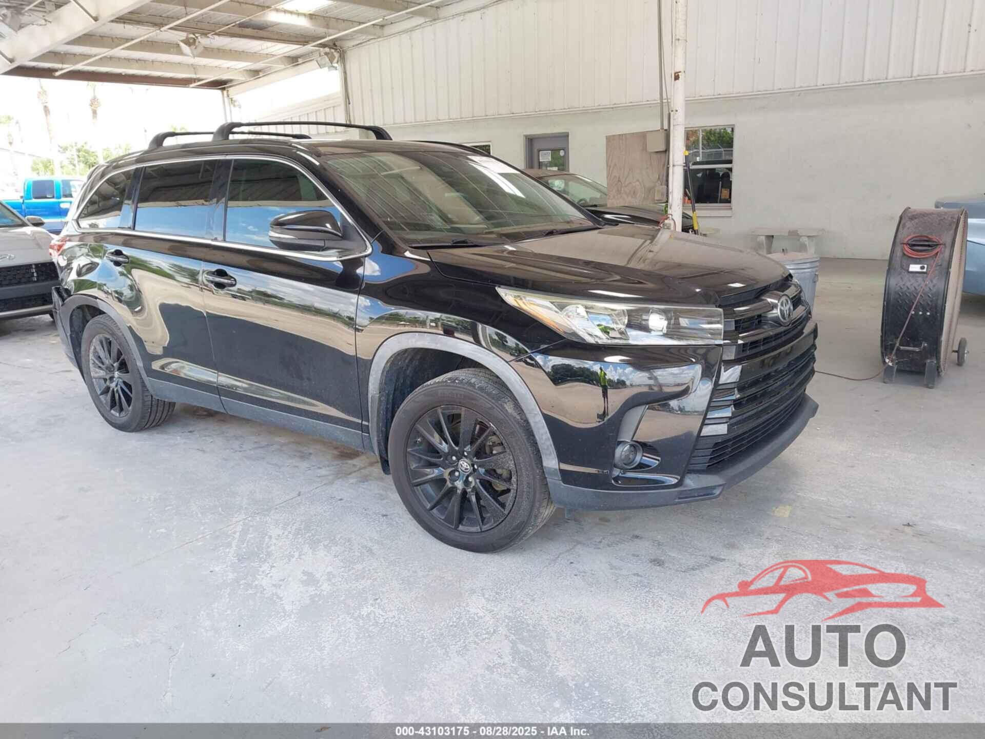 TOYOTA HIGHLANDER 2019 - 5TDJZRFHXKS615019