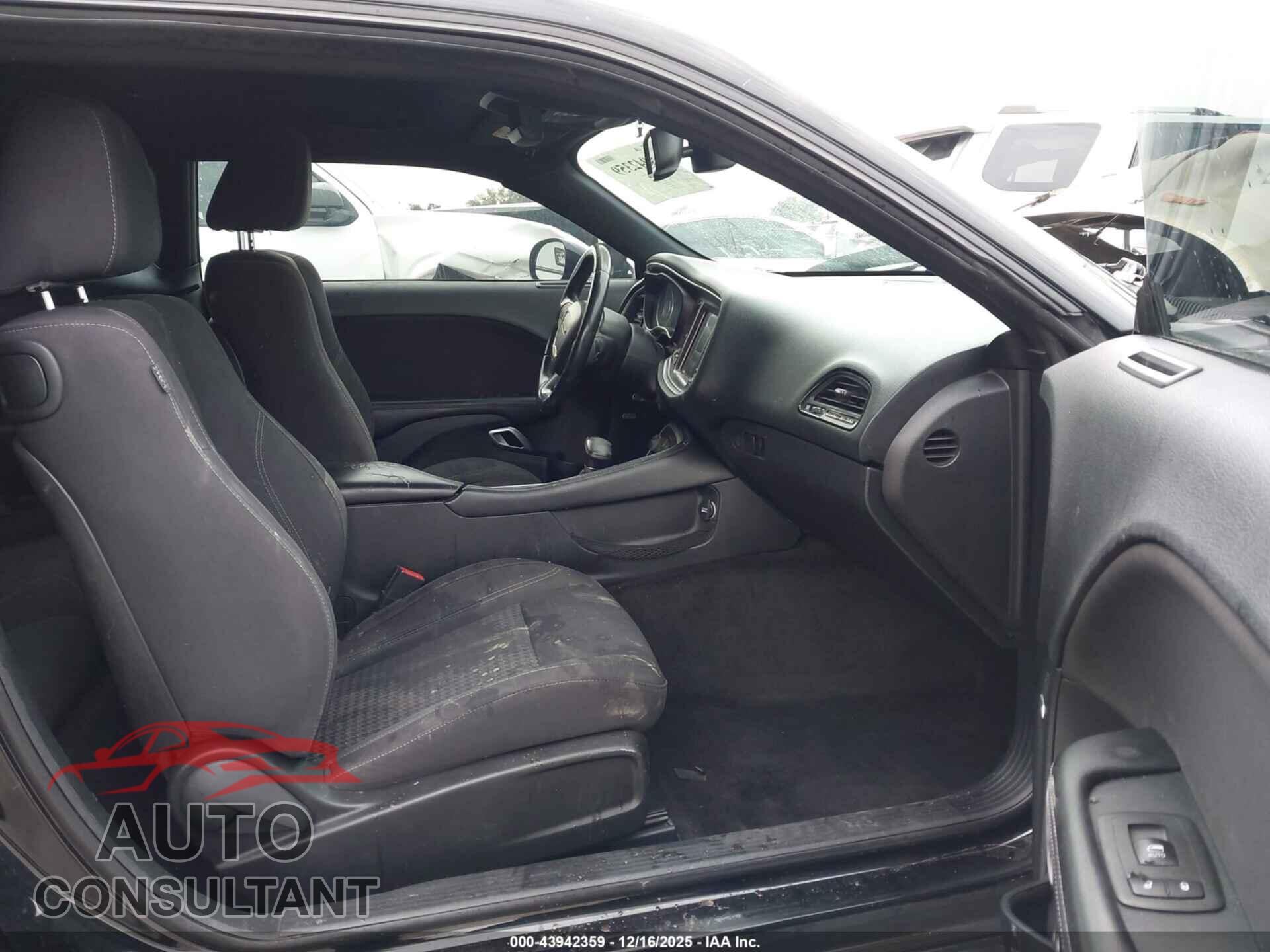 DODGE CHALLENGER 2015 - 2C3CDZAG4FH711064