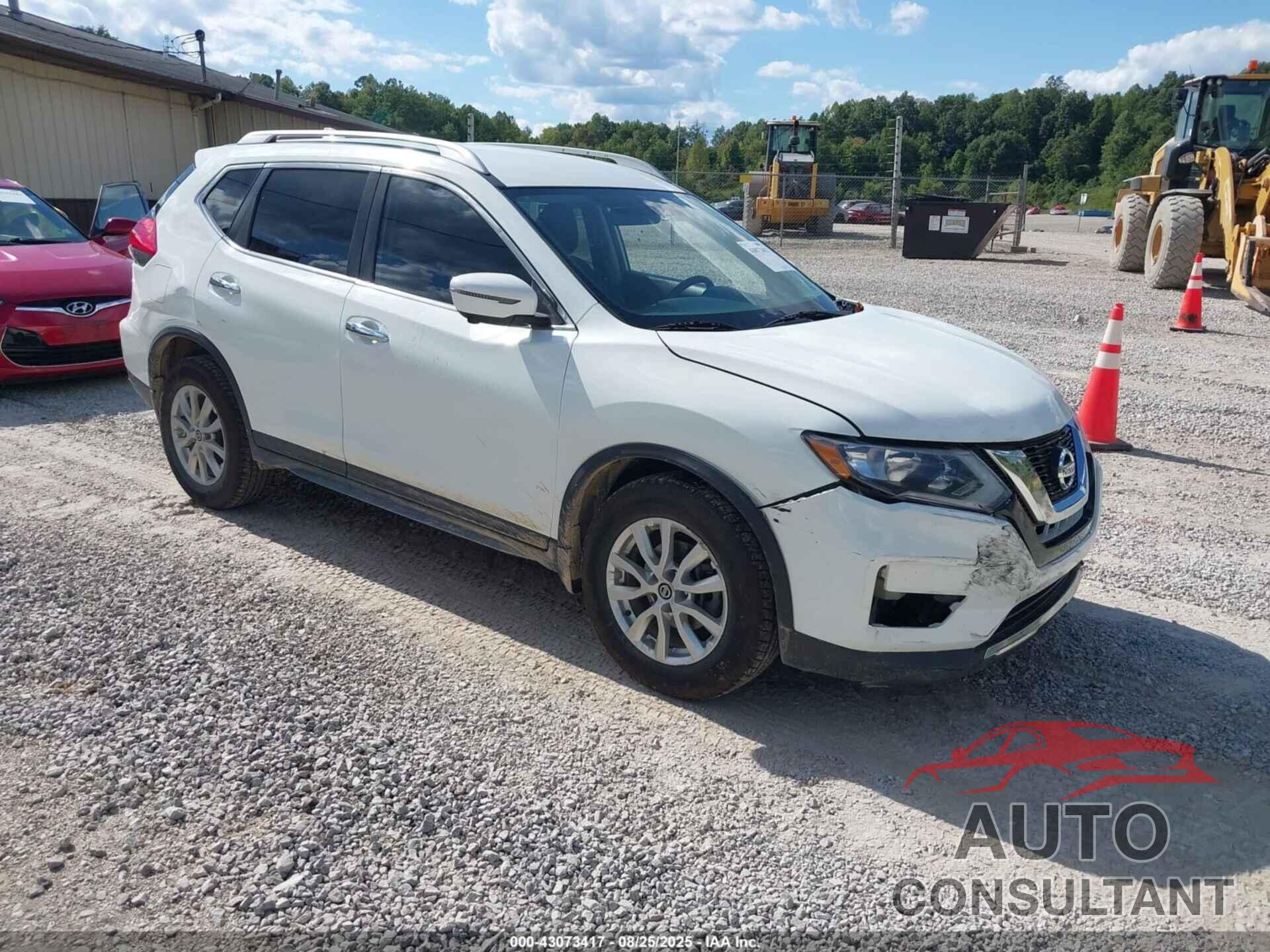 NISSAN ROGUE 2017 - KNMAT2MV7HP569489