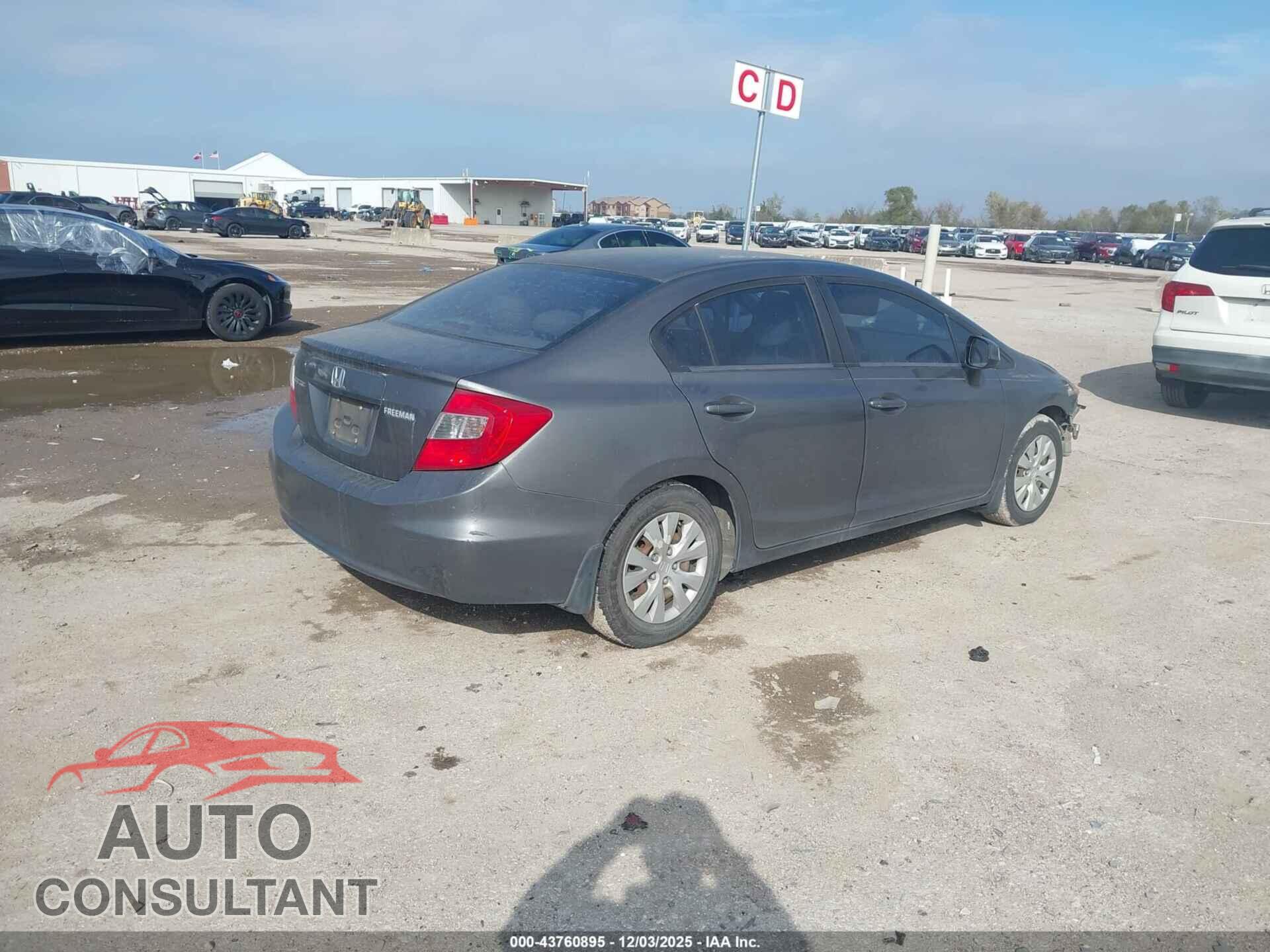 HONDA CIVIC 2012 - 2HGFB2F54CH583449