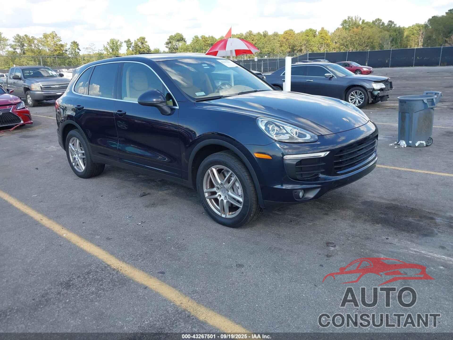 PORSCHE CAYENNE 2016 - WP1AA2A2XGLA00611