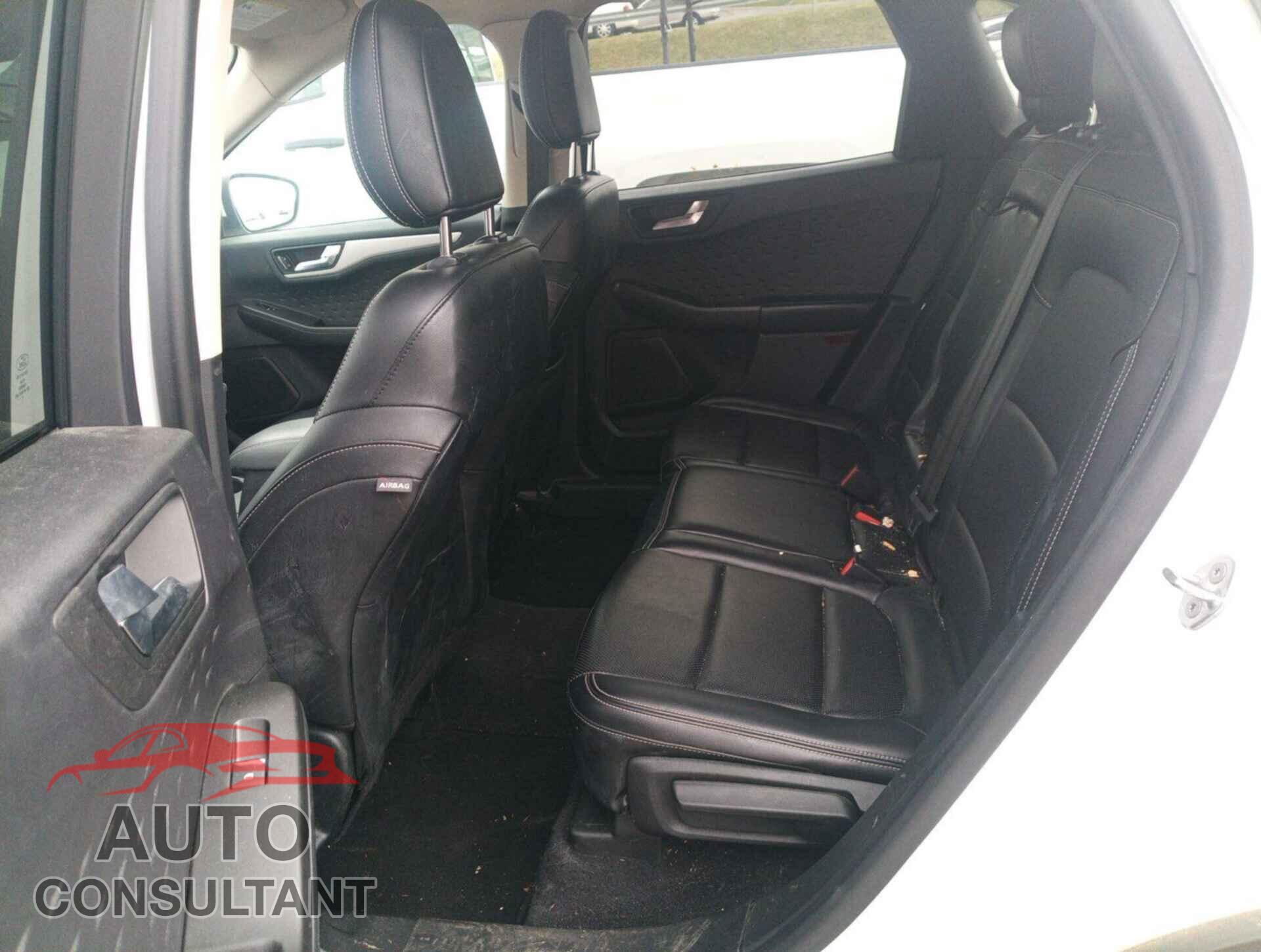 FORD ESCAPE 2020 - 1FMCU9H65LUA61271