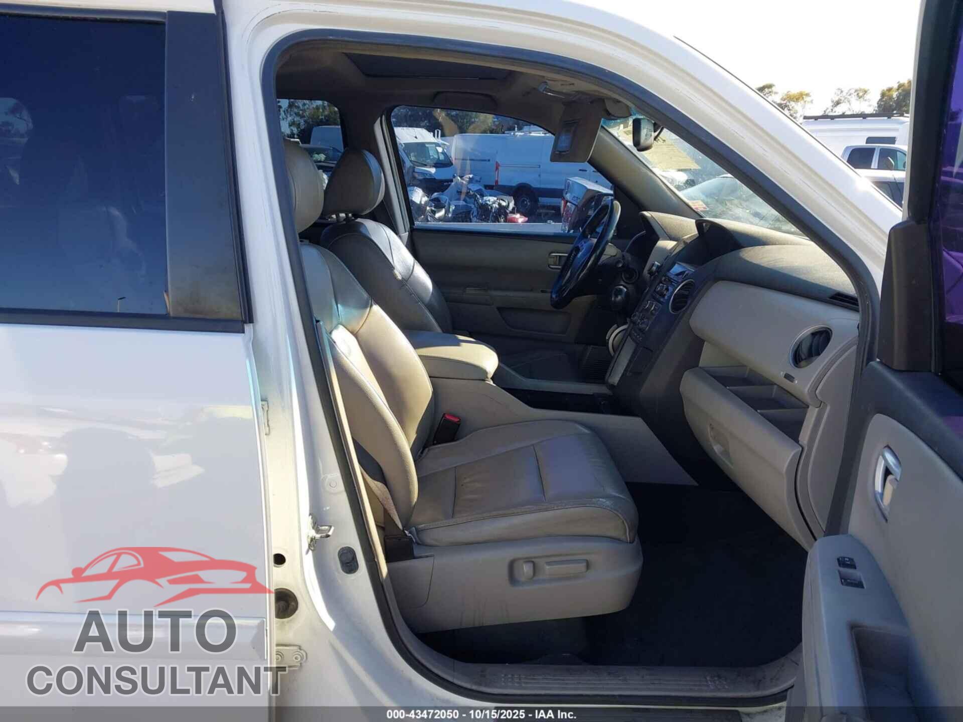 HONDA PILOT 2012 - 5FNYF3H59CB023625
