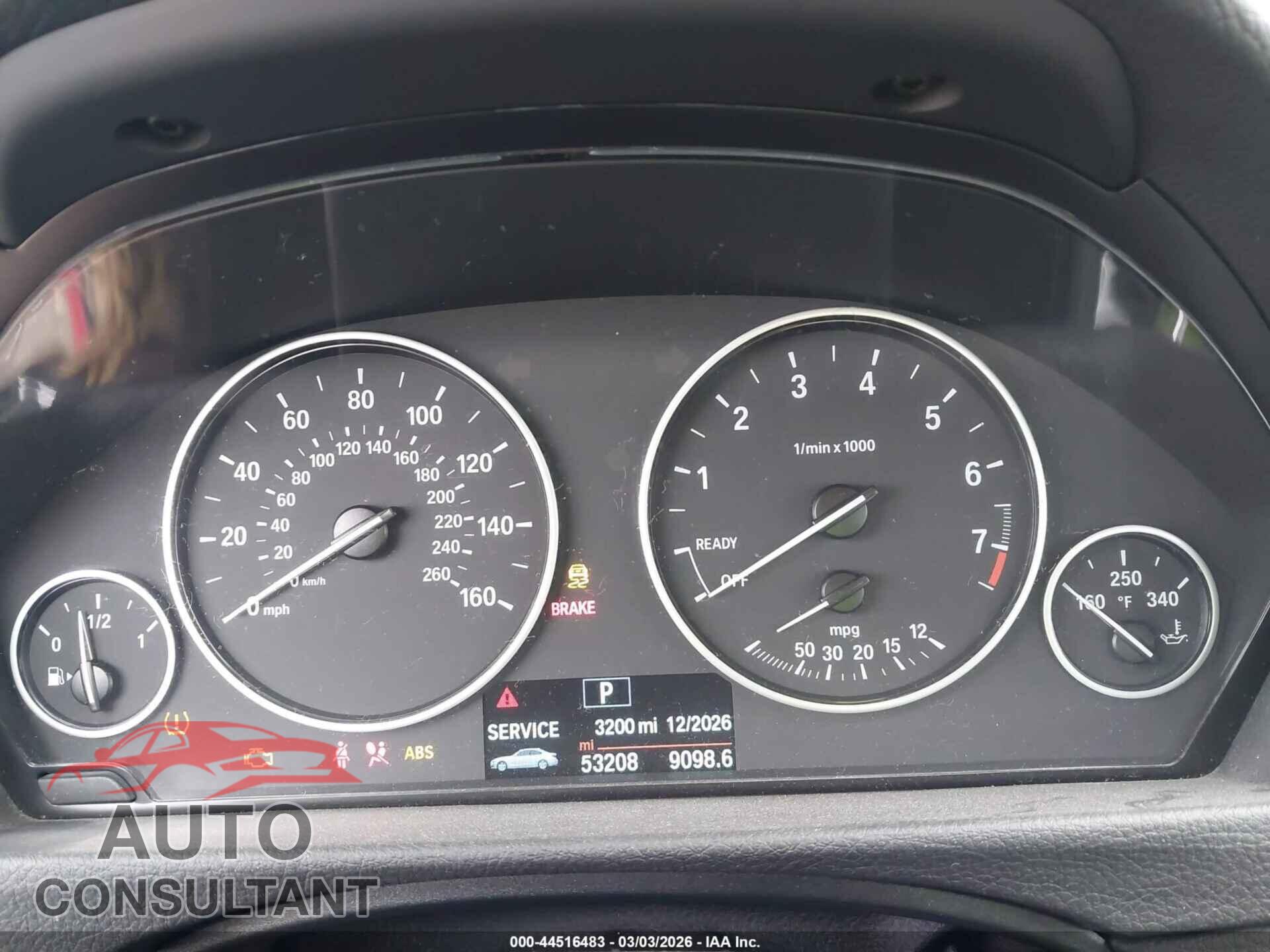 BMW 320I 2016 - WBA8E5G53GNU20252