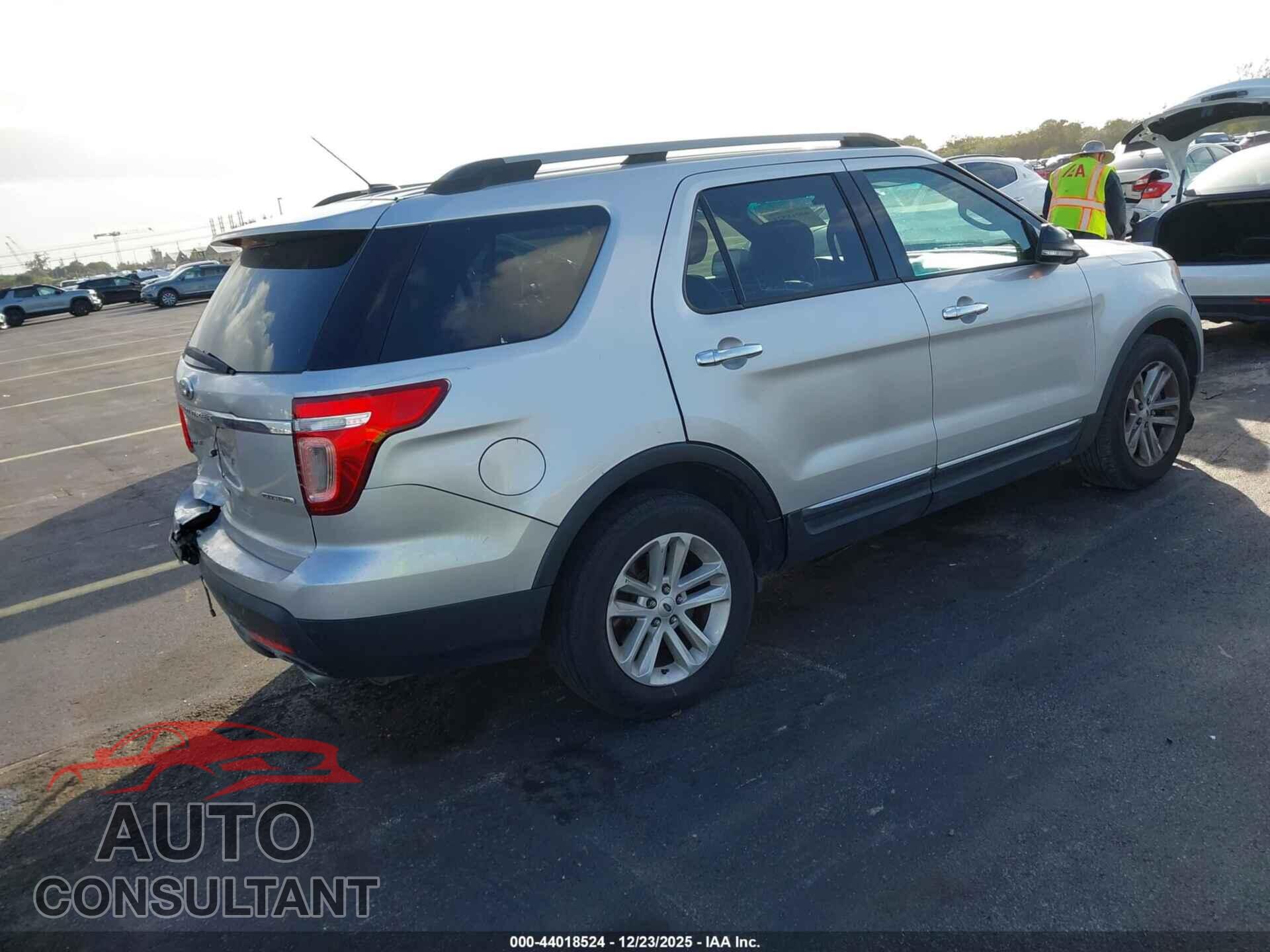 FORD EXPLORER 2014 - 1FM5K7D87EGB06657