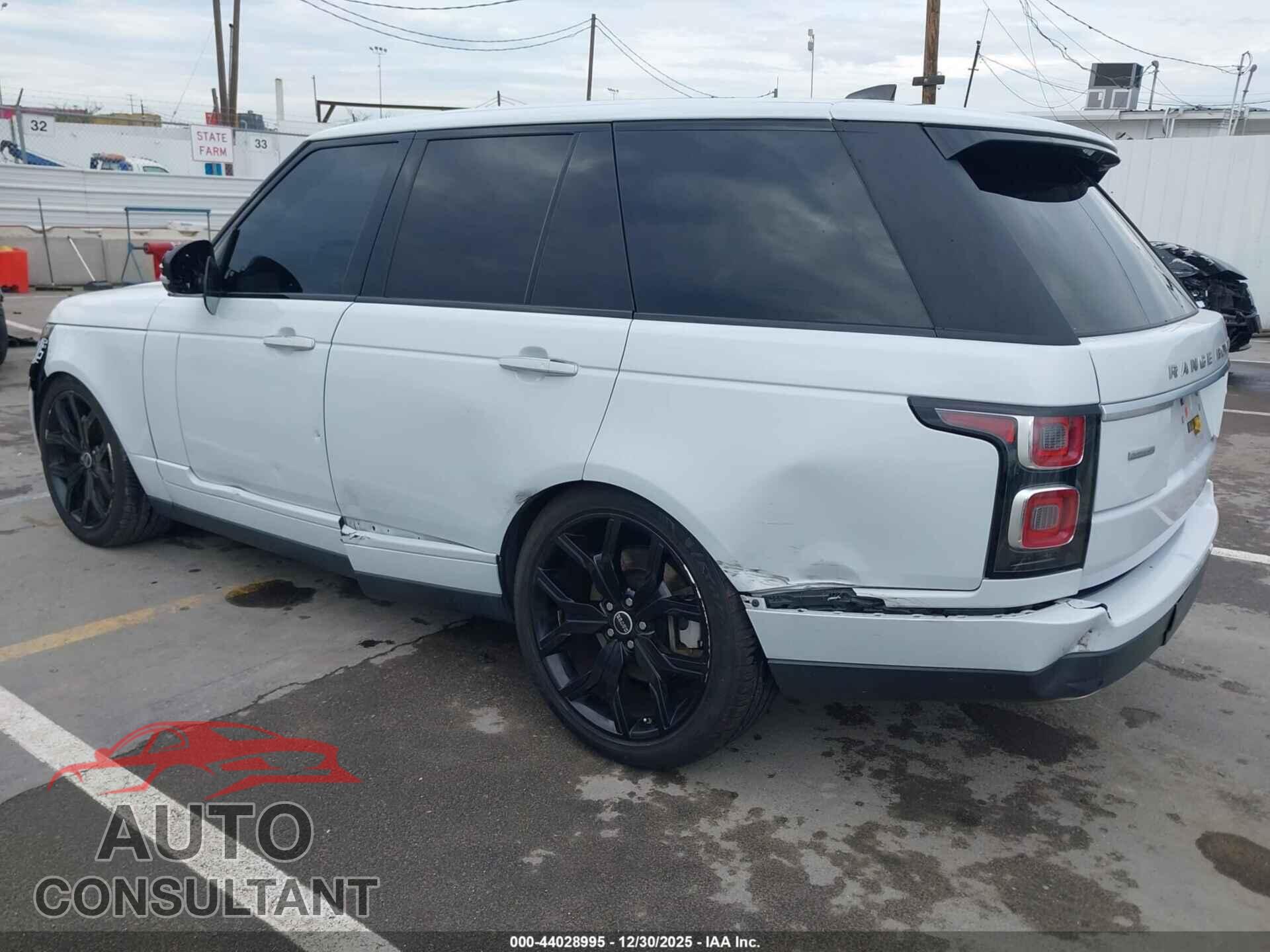 LAND ROVER RANGE ROVER 2018 - SALGV2RE2JA504841