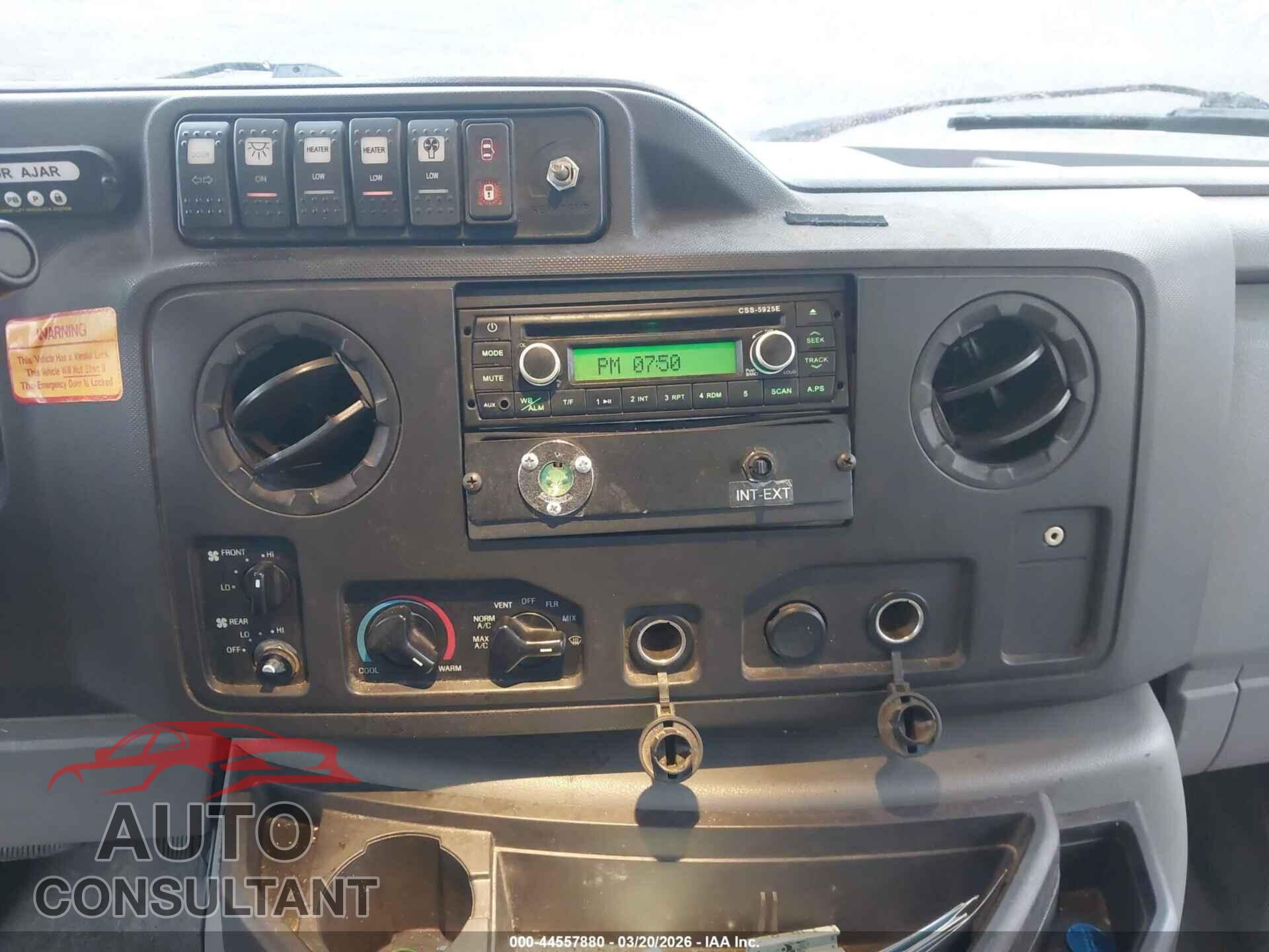 FORD E-450 CUTAWAY 2017 - 1FDFE4FS2HDC20705