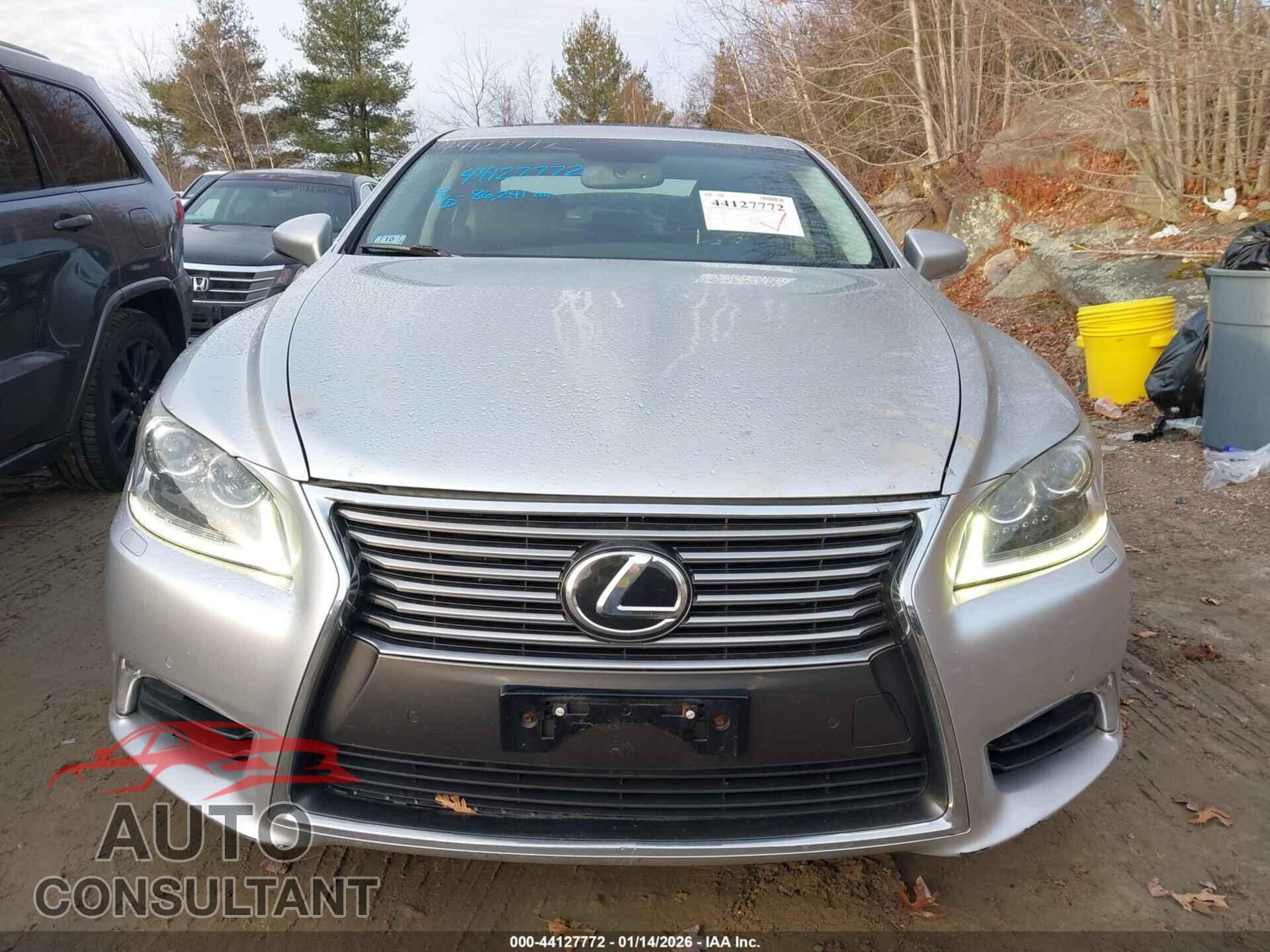 LEXUS LS 460 2014 - JTHCL5EF4E5020713