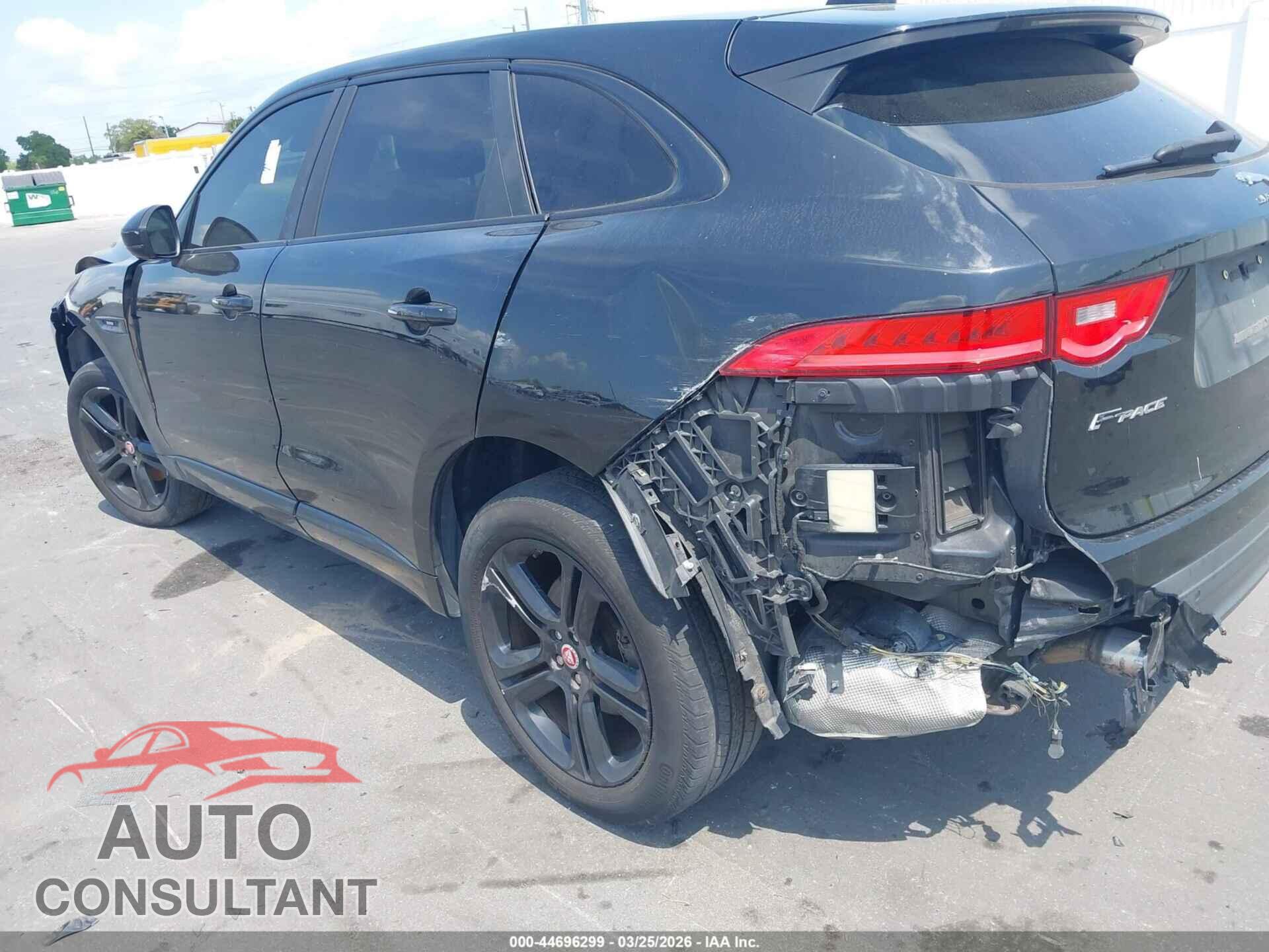 JAGUAR F-PACE 2017 - SADCL2BV9HA046980