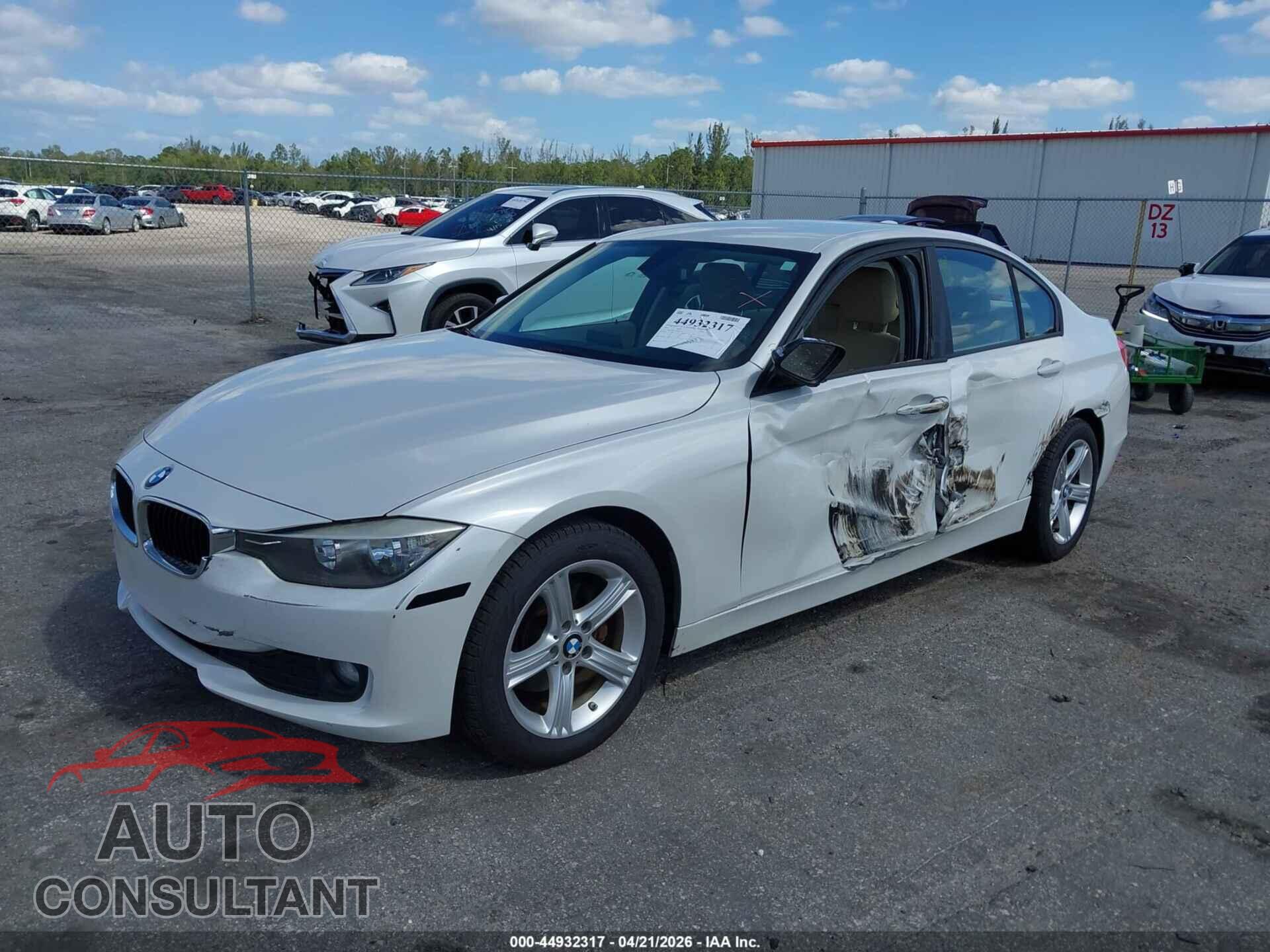 BMW 320I 2014 - WBA3B1C59EPV79263