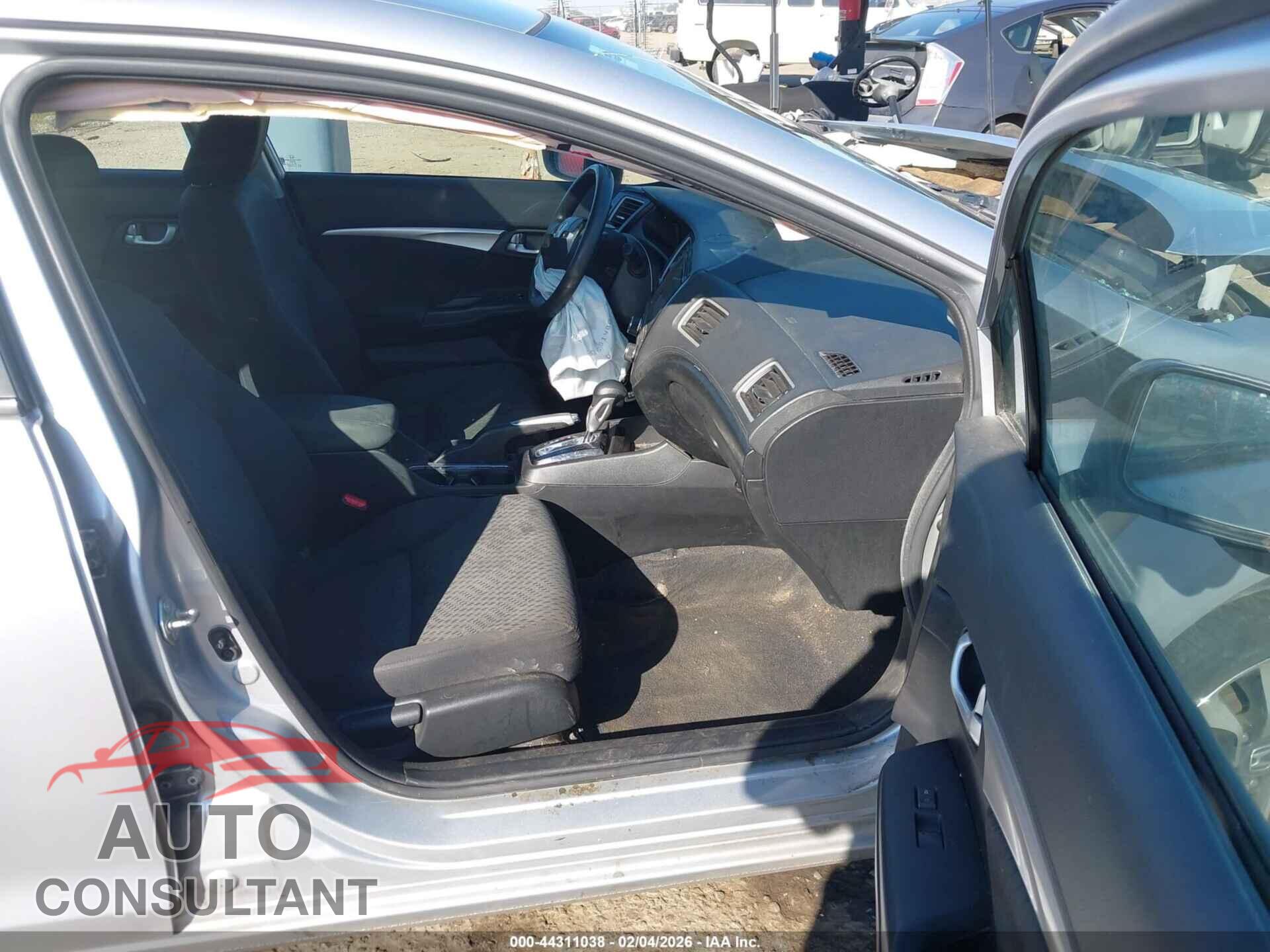 HONDA CIVIC 2015 - 2HGFB2F85FH517099