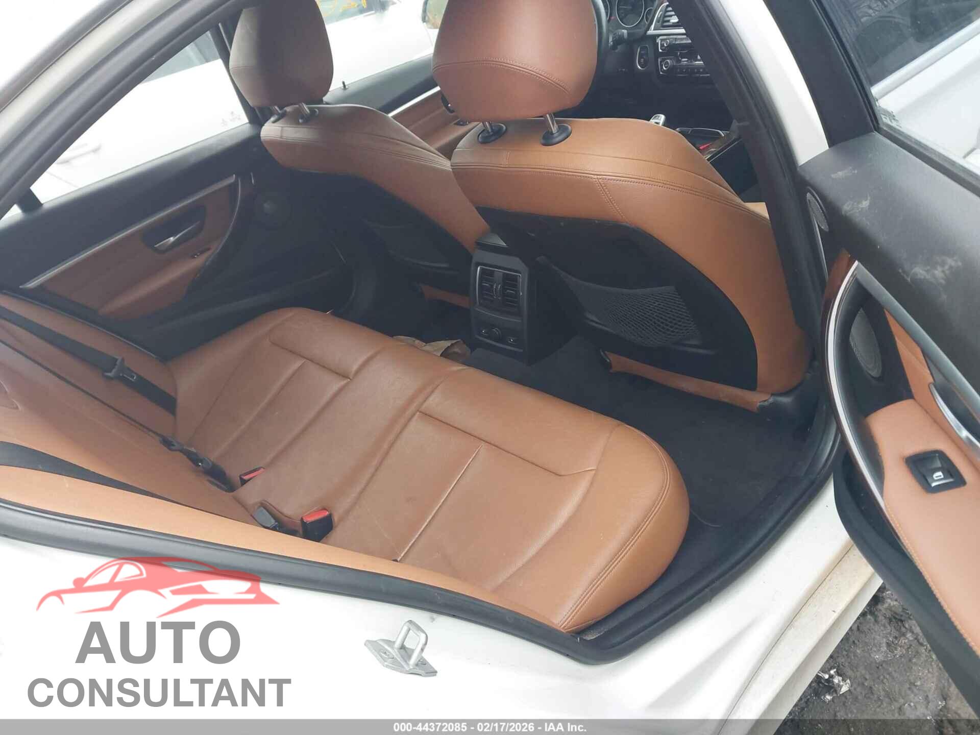 BMW 330I 2017 - WBA8D9C53HK677625