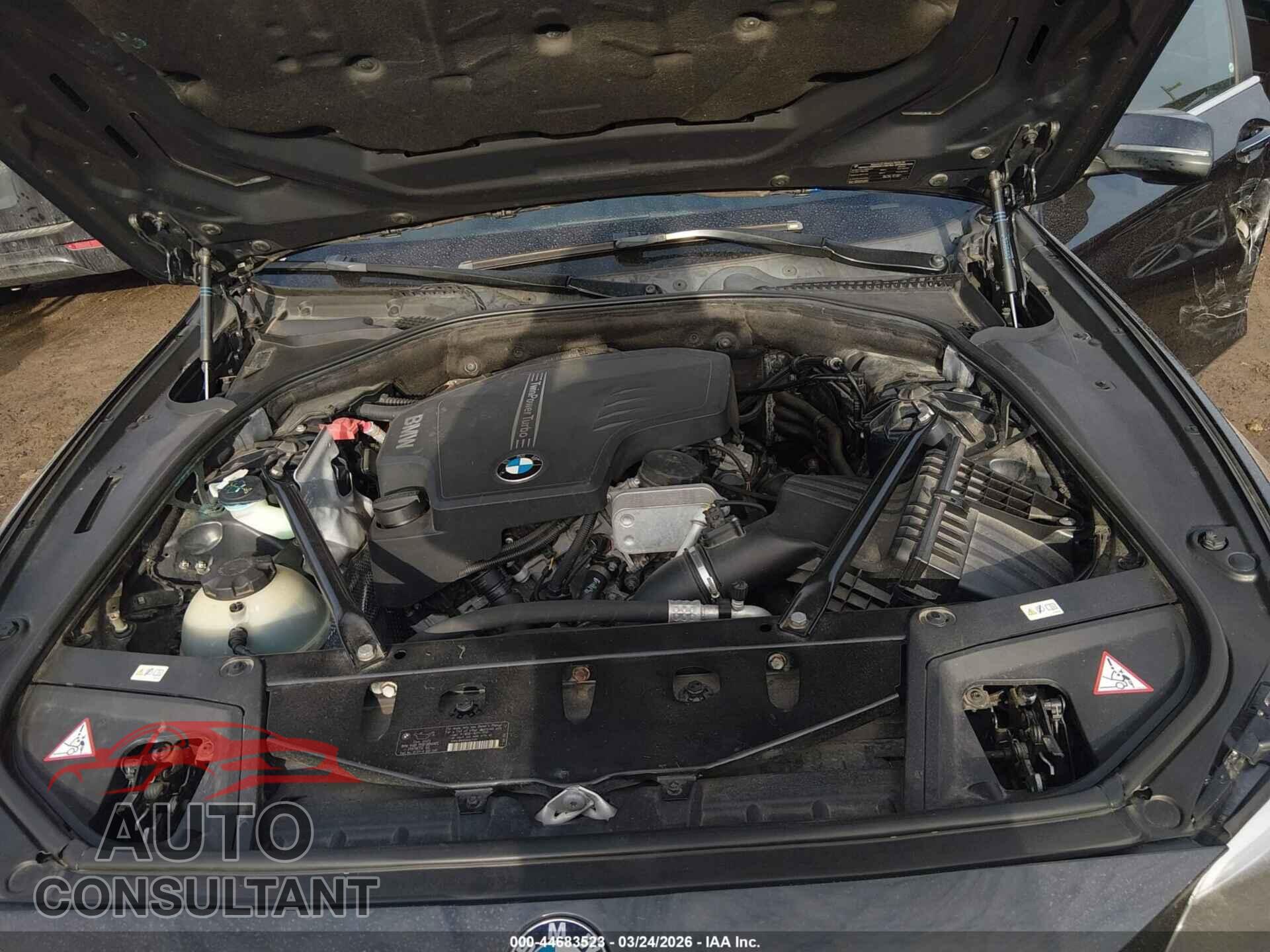 BMW 528I 2014 - WBA5A7C54ED612962