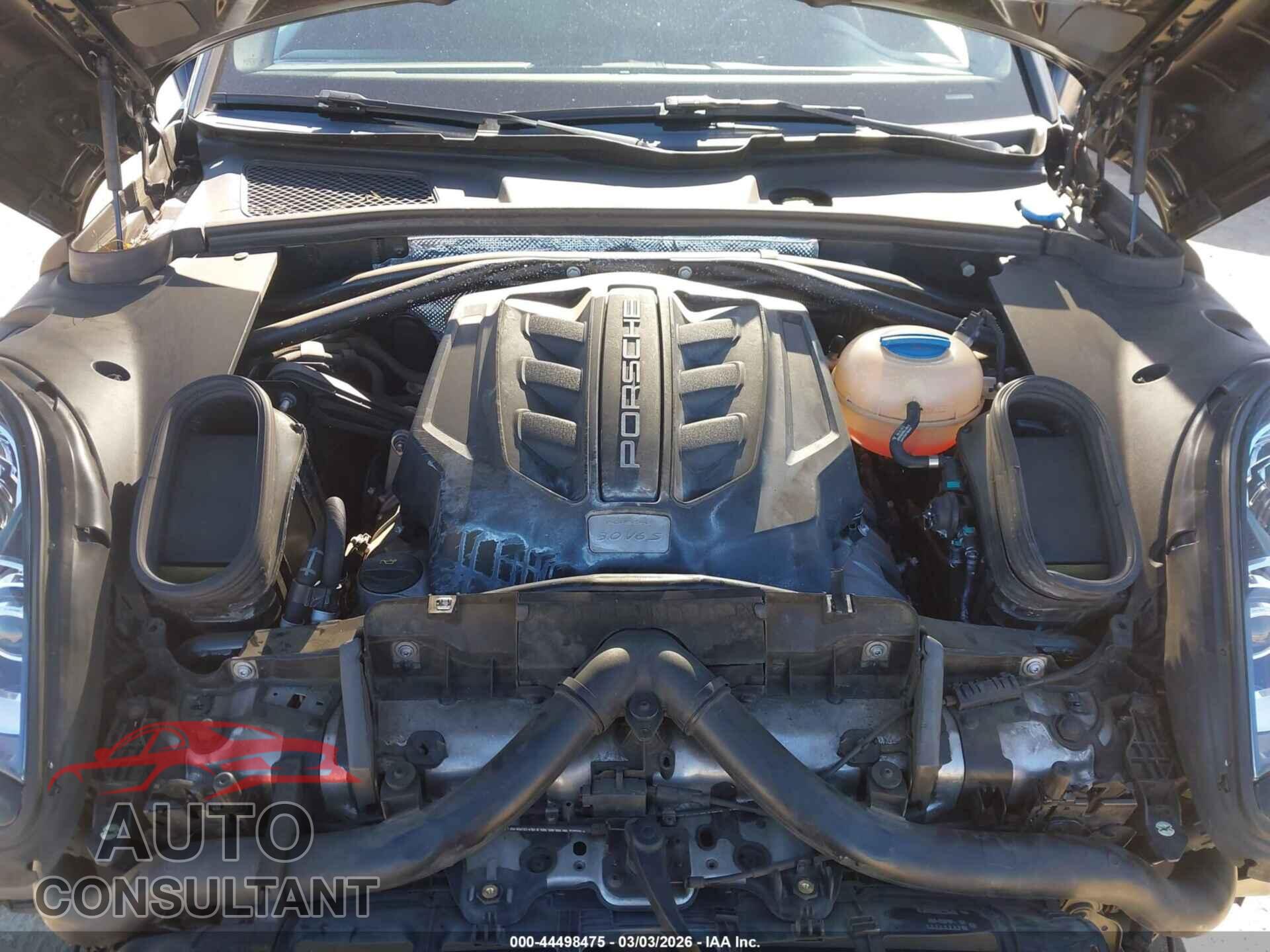 PORSCHE MACAN 2016 - WP1AB2A52GLB42328