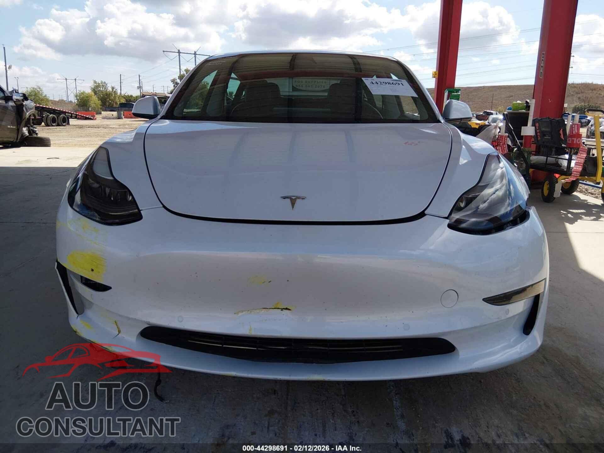 TESLA MODEL 3 2021 - 5YJ3E1EA2MF096825