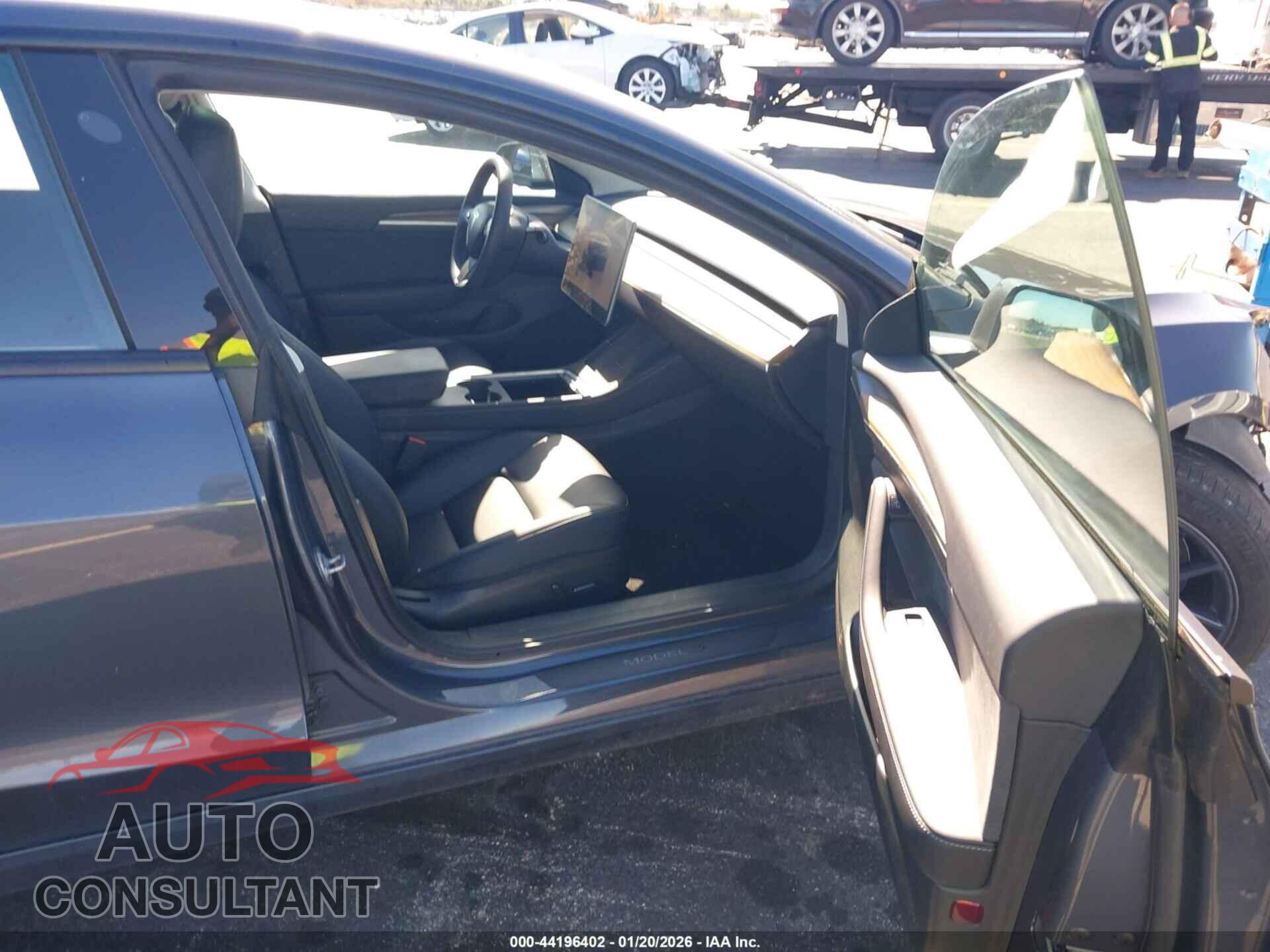 TESLA MODEL 3 2023 - 5YJ3E1EA3PF541027