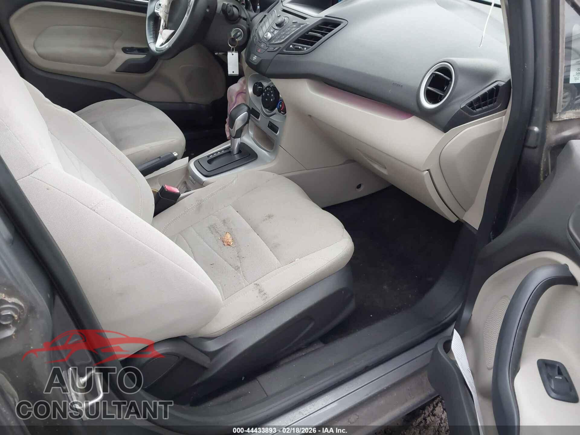 FORD FIESTA 2014 - 3FADP4EJ2EM106224