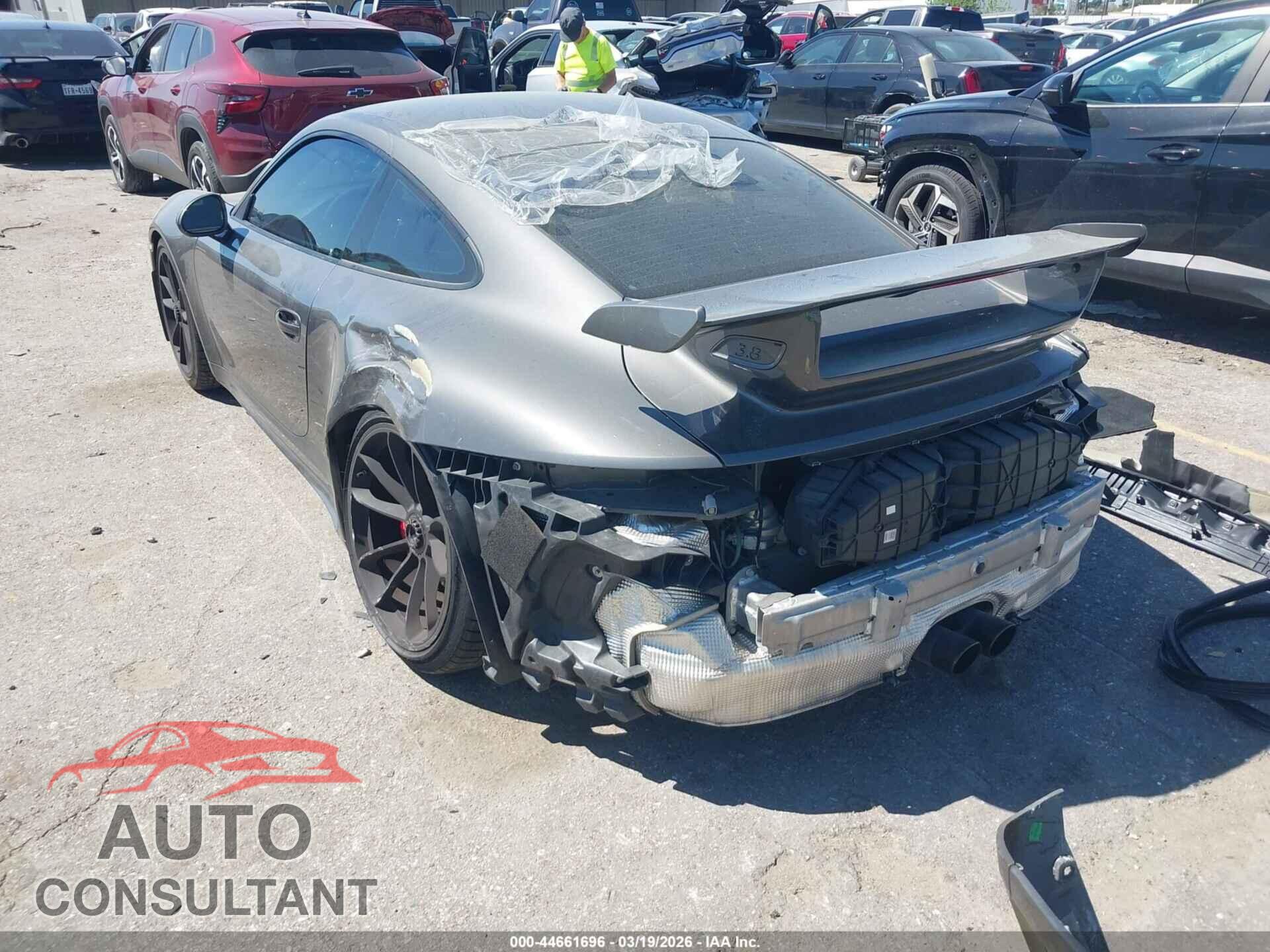 PORSCHE 911 2015 - WP0AC2A94FS183825