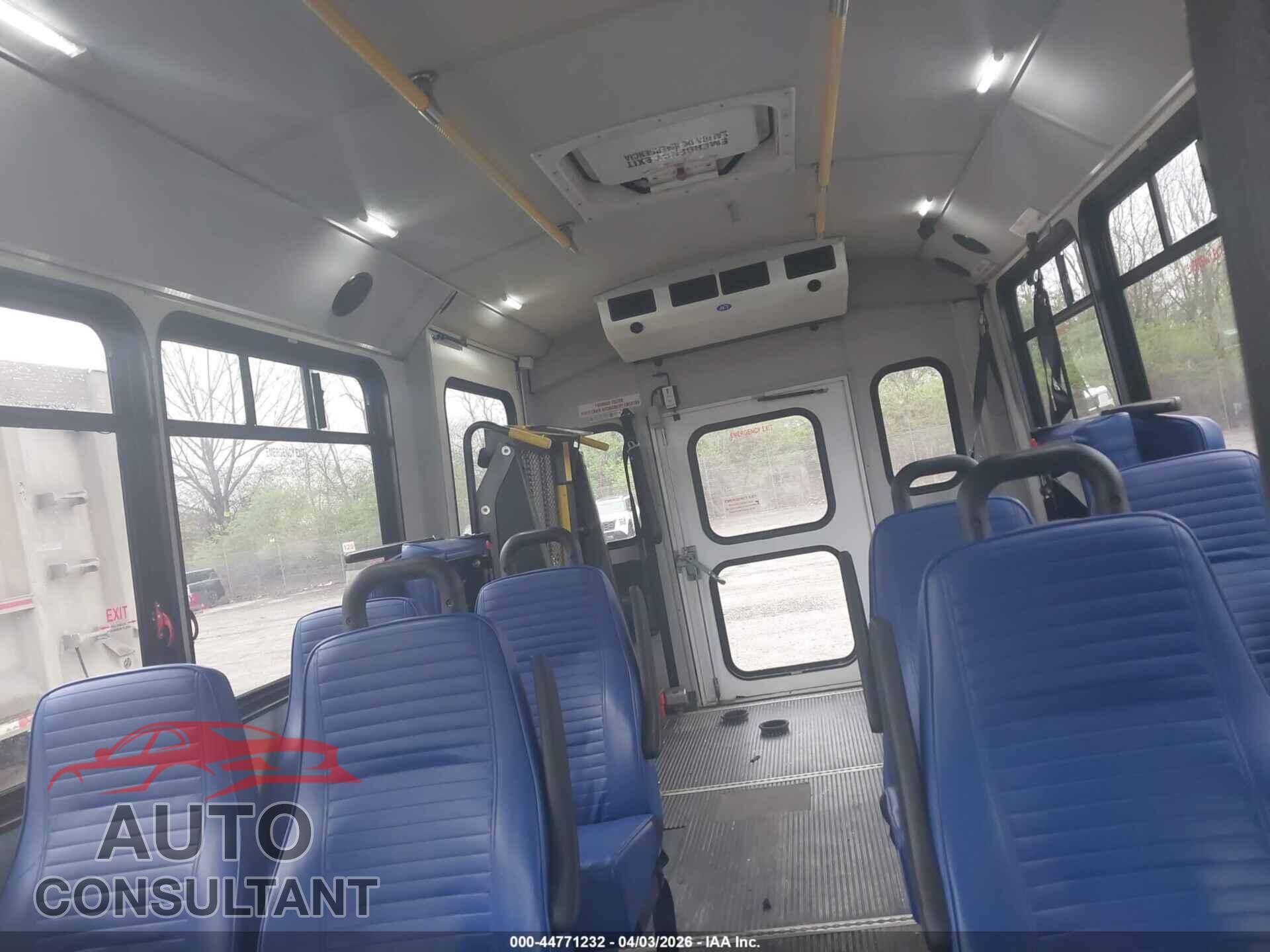 FORD E-450 CUTAWAY 2016 - 1FDFE4FS5GDC23337