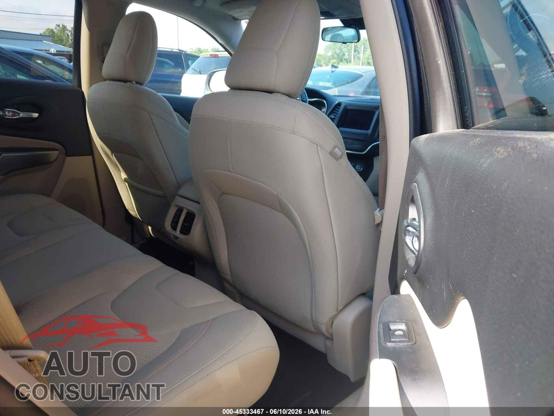 JEEP CHEROKEE 2019 - 1C4PJLCX8KD205499
