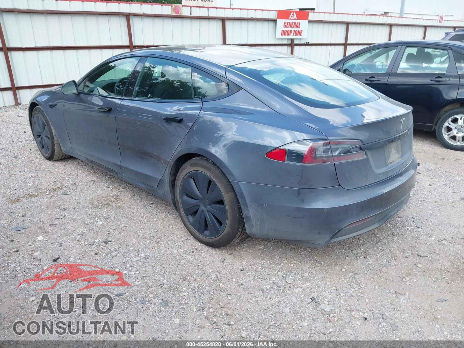 TESLA MODEL S 2021 - 5YJSA1E56MF428257
