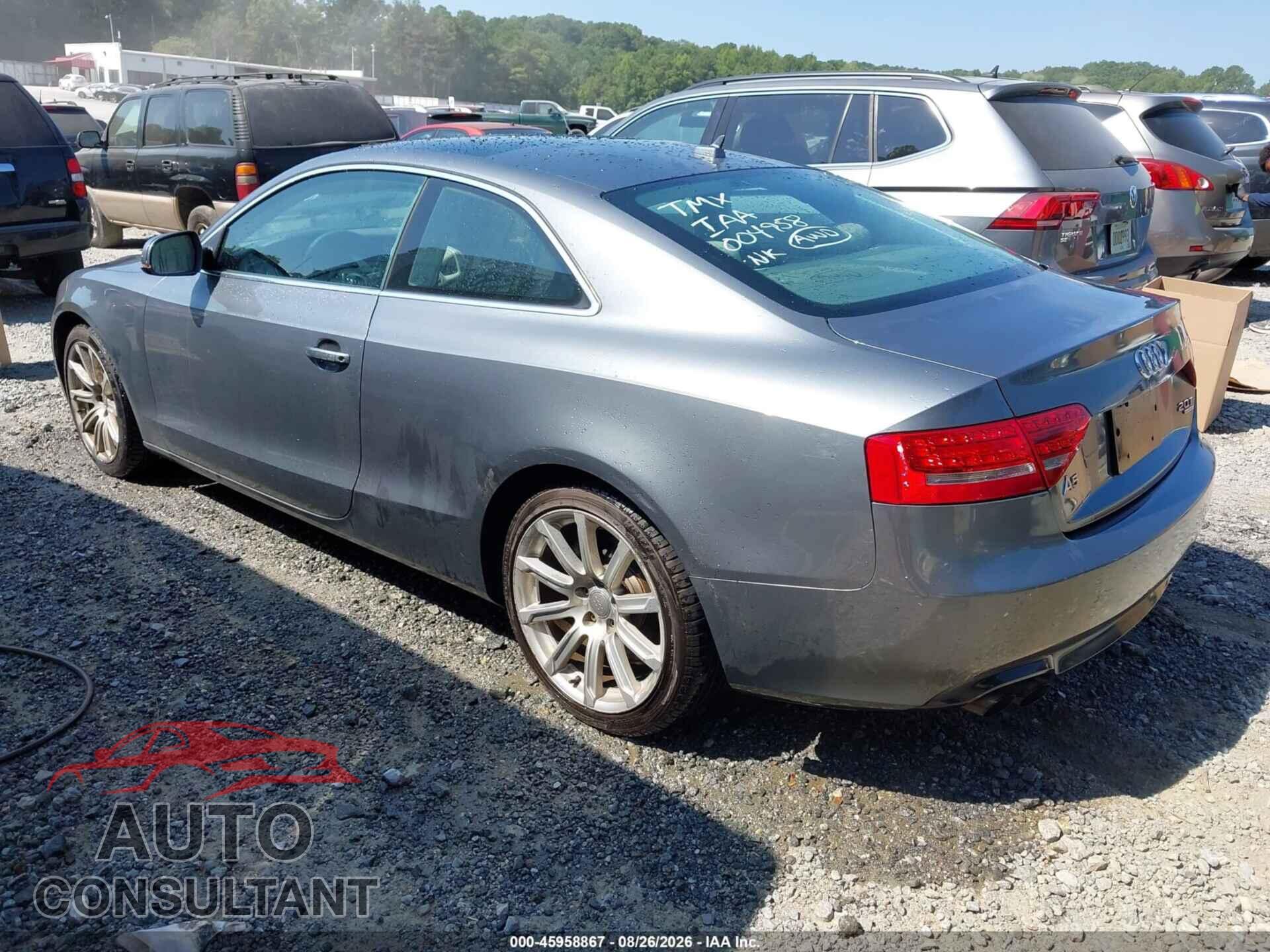 AUDI A5 2012 - WAURFAFR1CA004958
