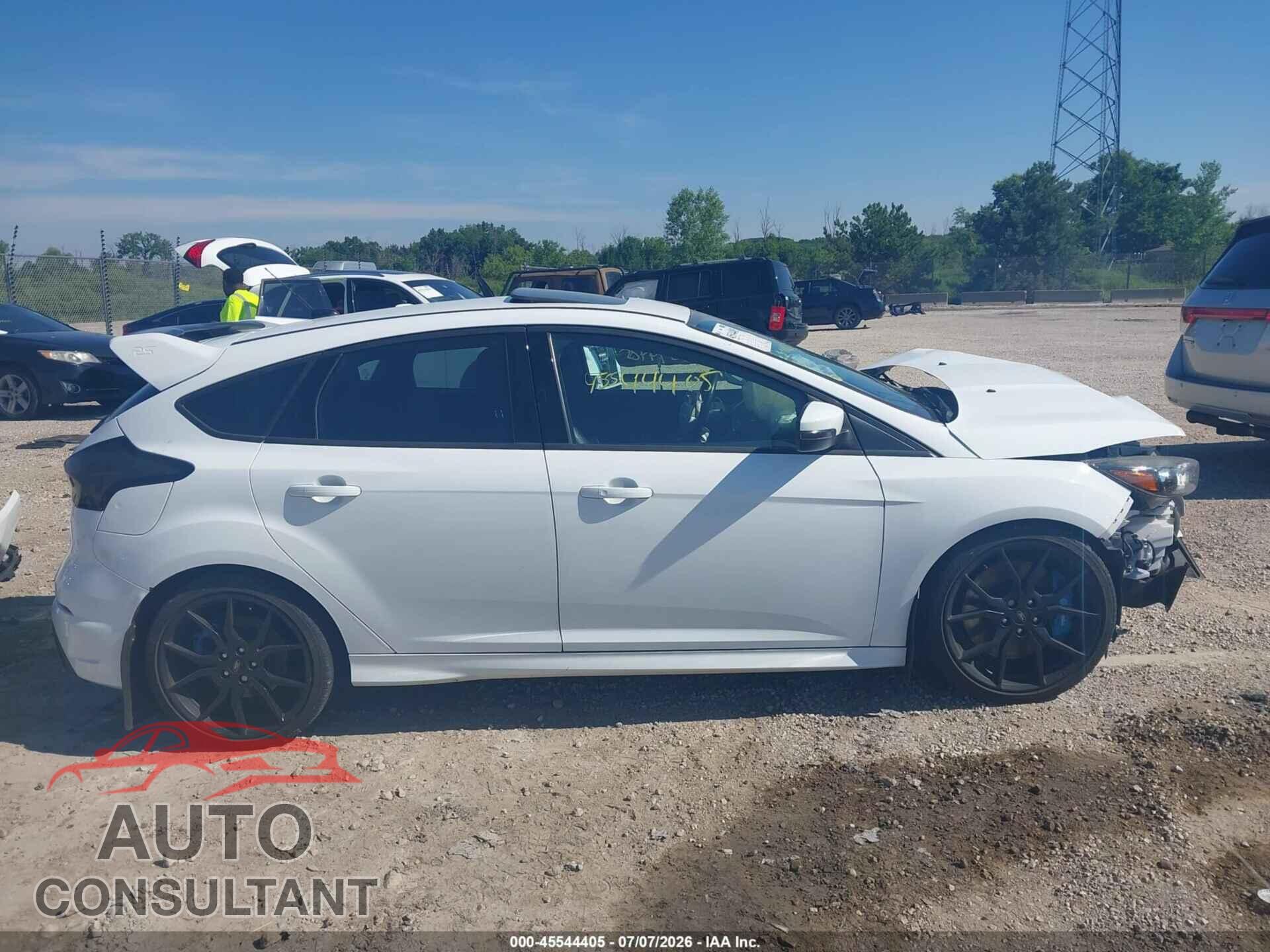 FORD FOCUS 2016 - WF0DP3TH5G4117282