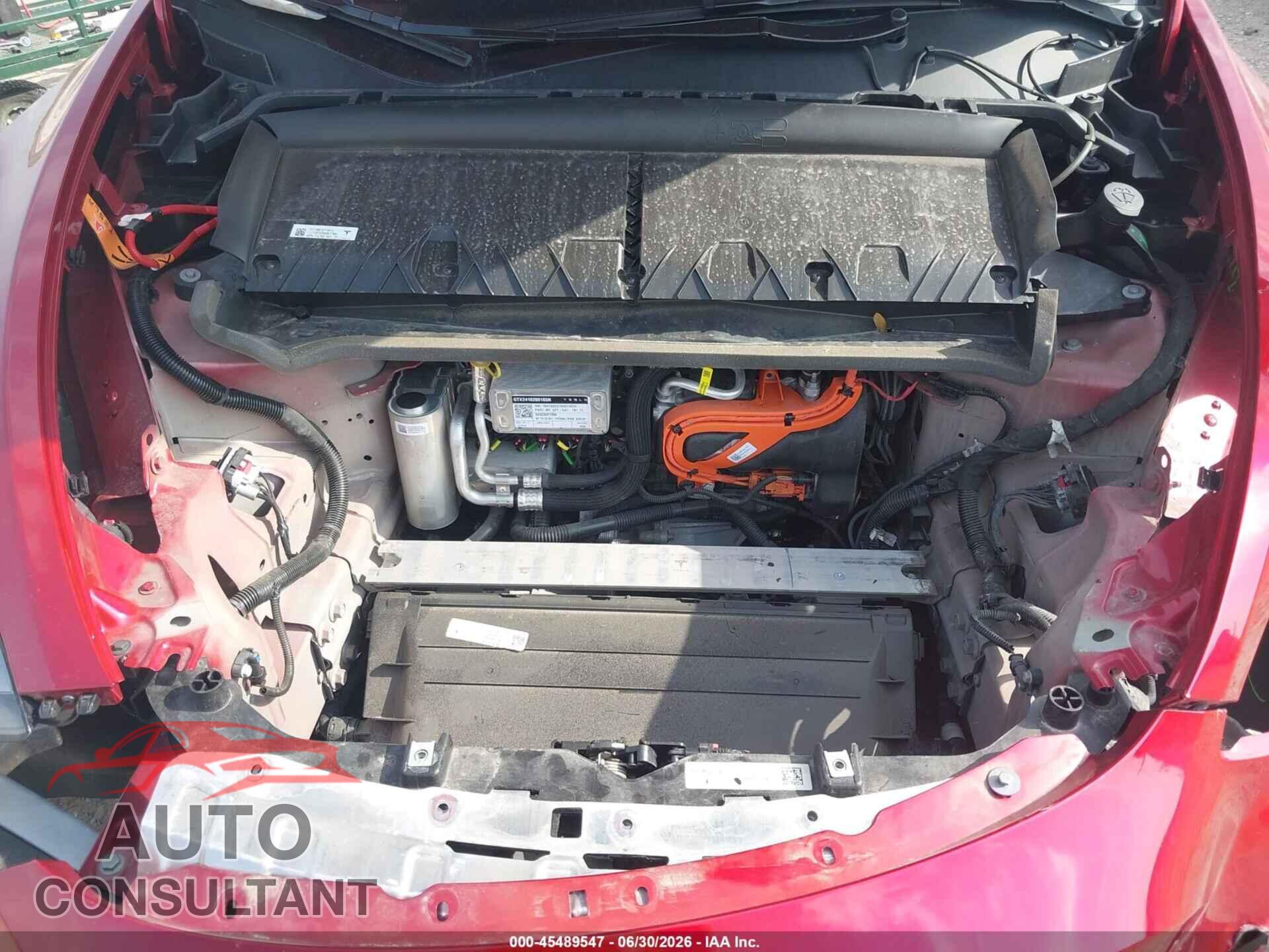 TESLA MODEL Y 2024 - 7SAYGDEE8RA275057