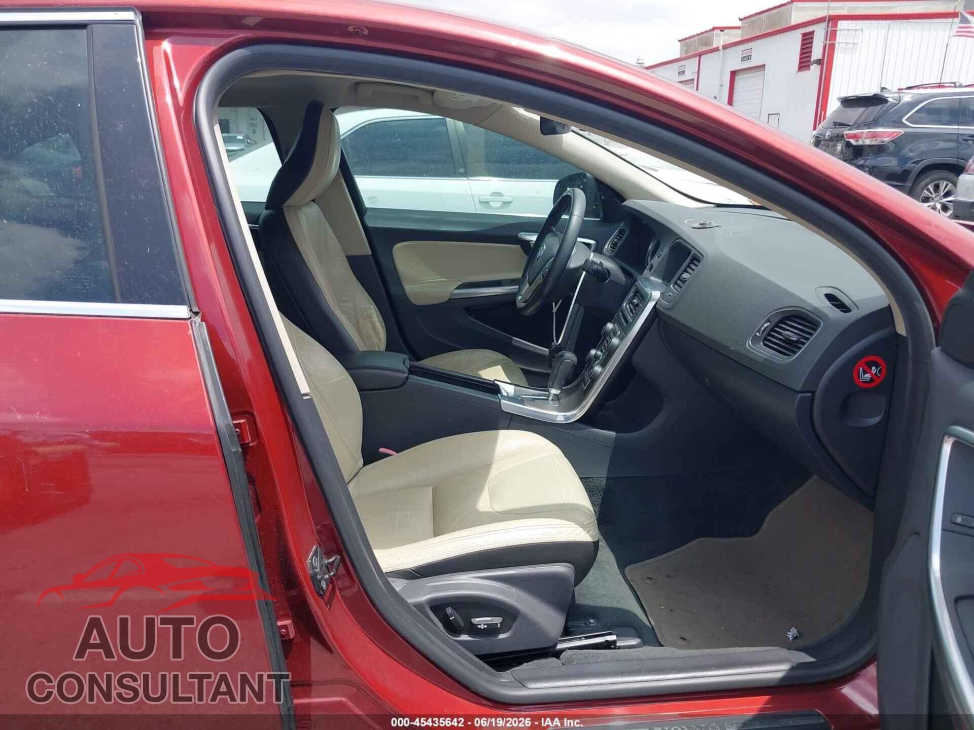 VOLVO S60 2012 - YV1622FS7C2107977