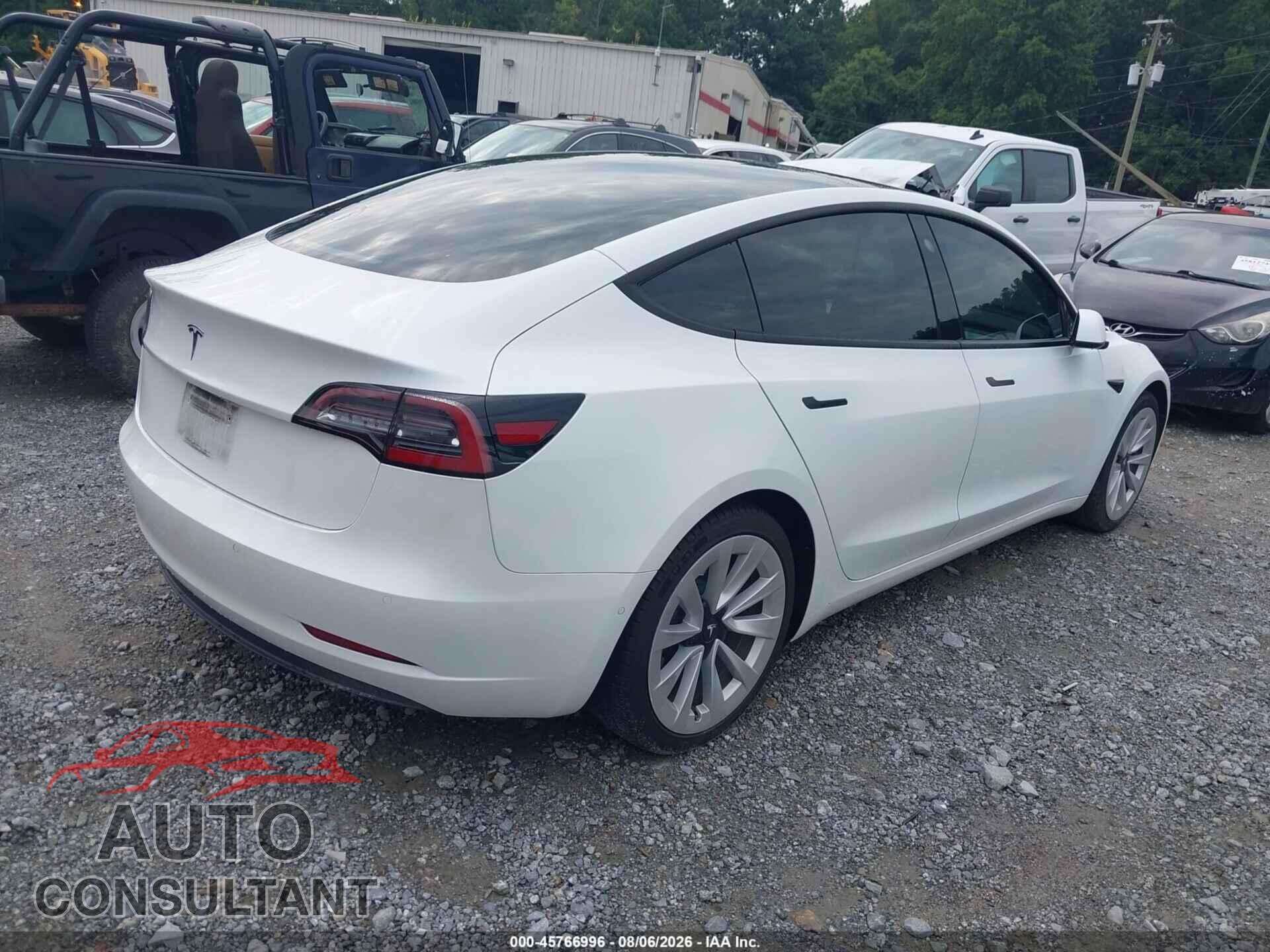 TESLA MODEL 3 2021 - 5YJ3E1EA5MF879248