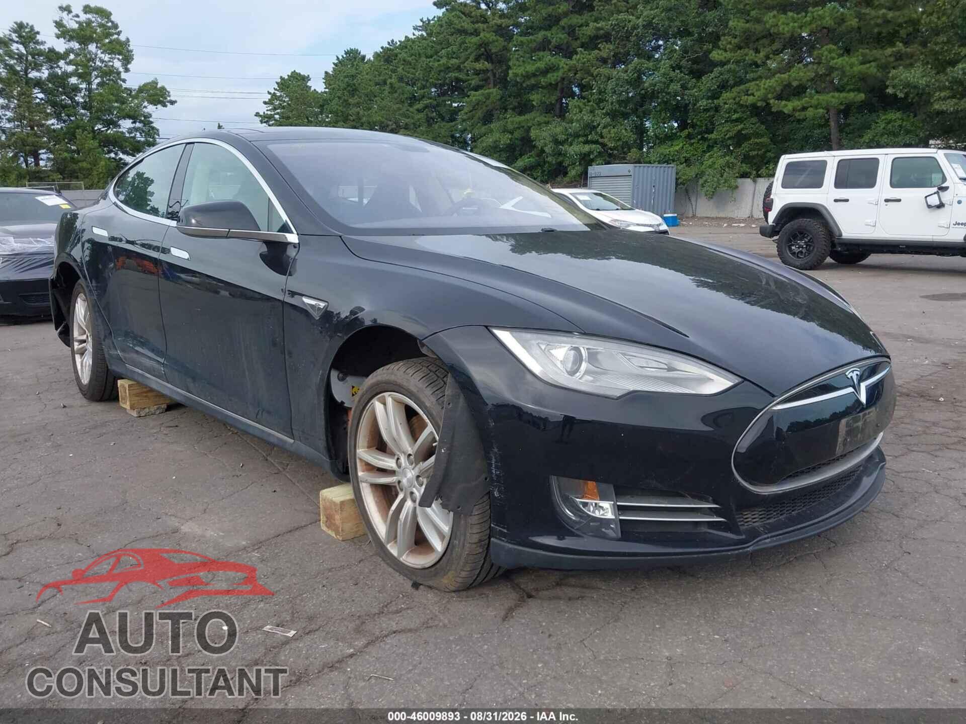 TESLA MODEL S 2013 - 5YJSA1CN1DFP25780