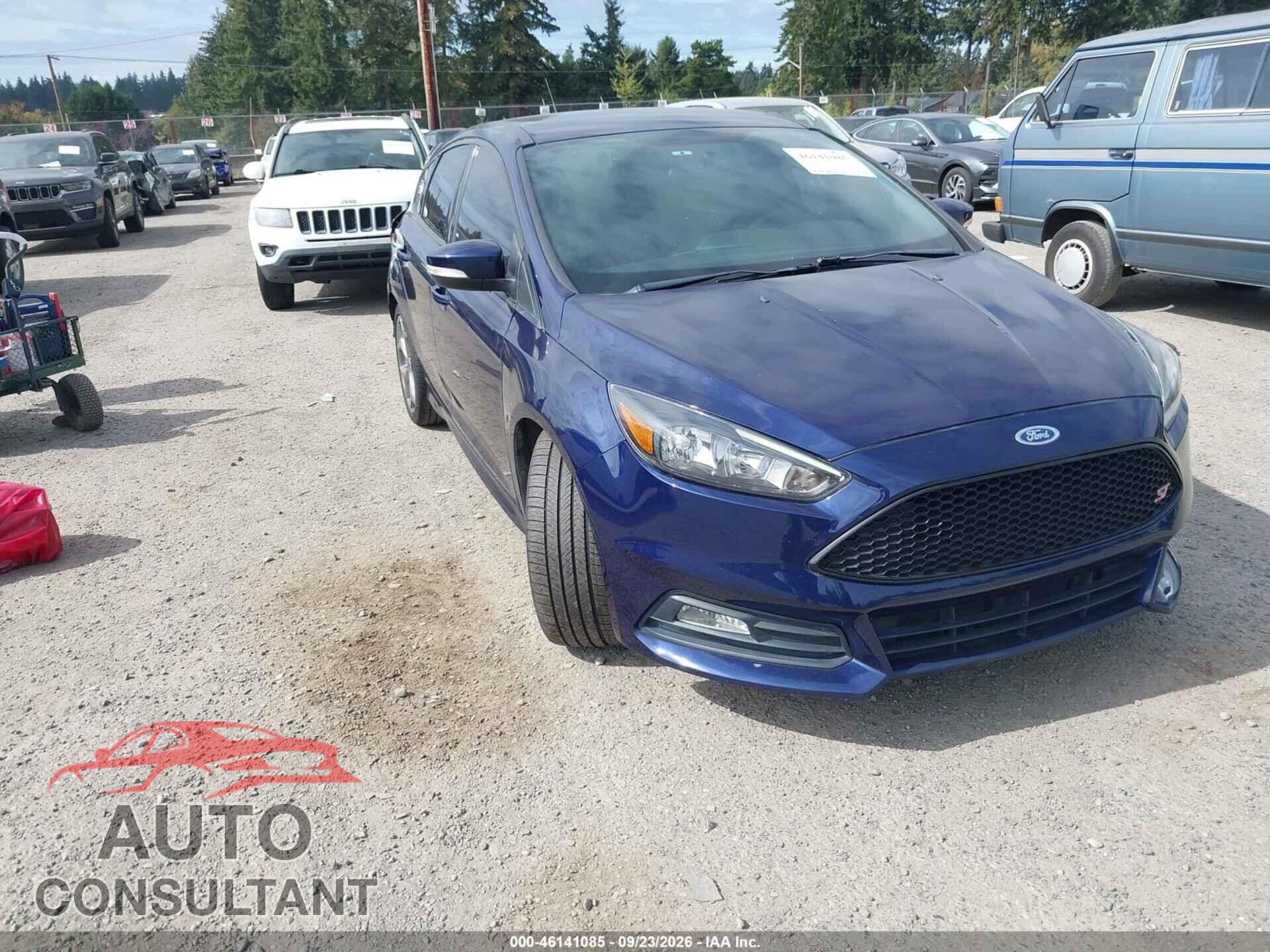 FORD FOCUS ST 2017 - 1FADP3L96HL223085