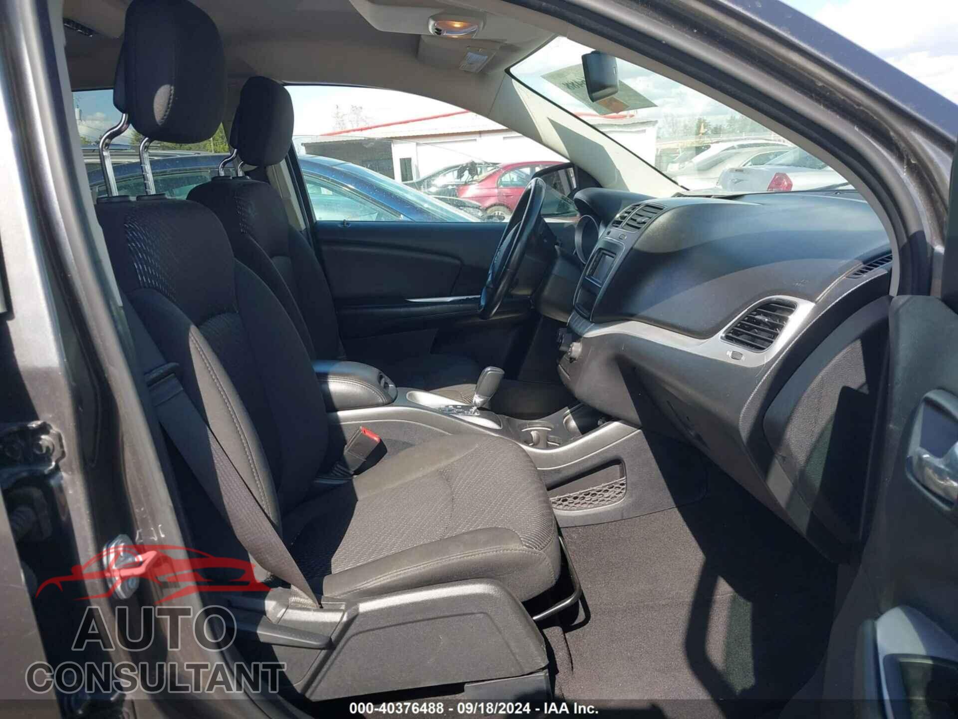 DODGE JOURNEY 2017 - 3C4PDCAB3HT552742