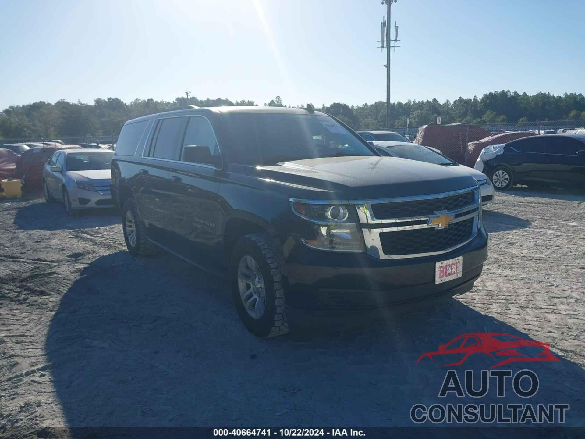 CHEVROLET SUBURBAN 2017 - 1GNSCHKC6HR117943