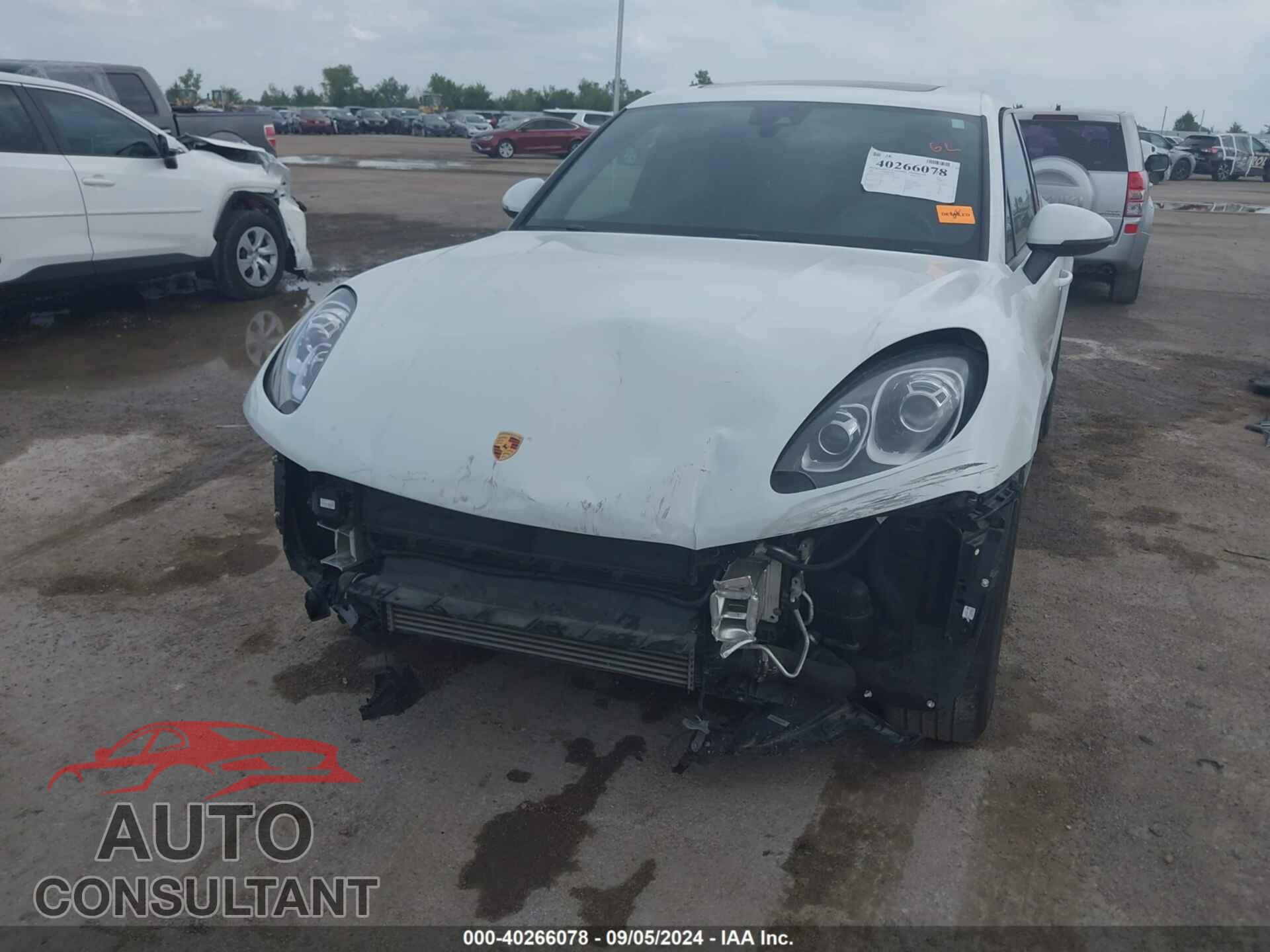PORSCHE MACAN 2017 - WP1AA2A59HLB07015