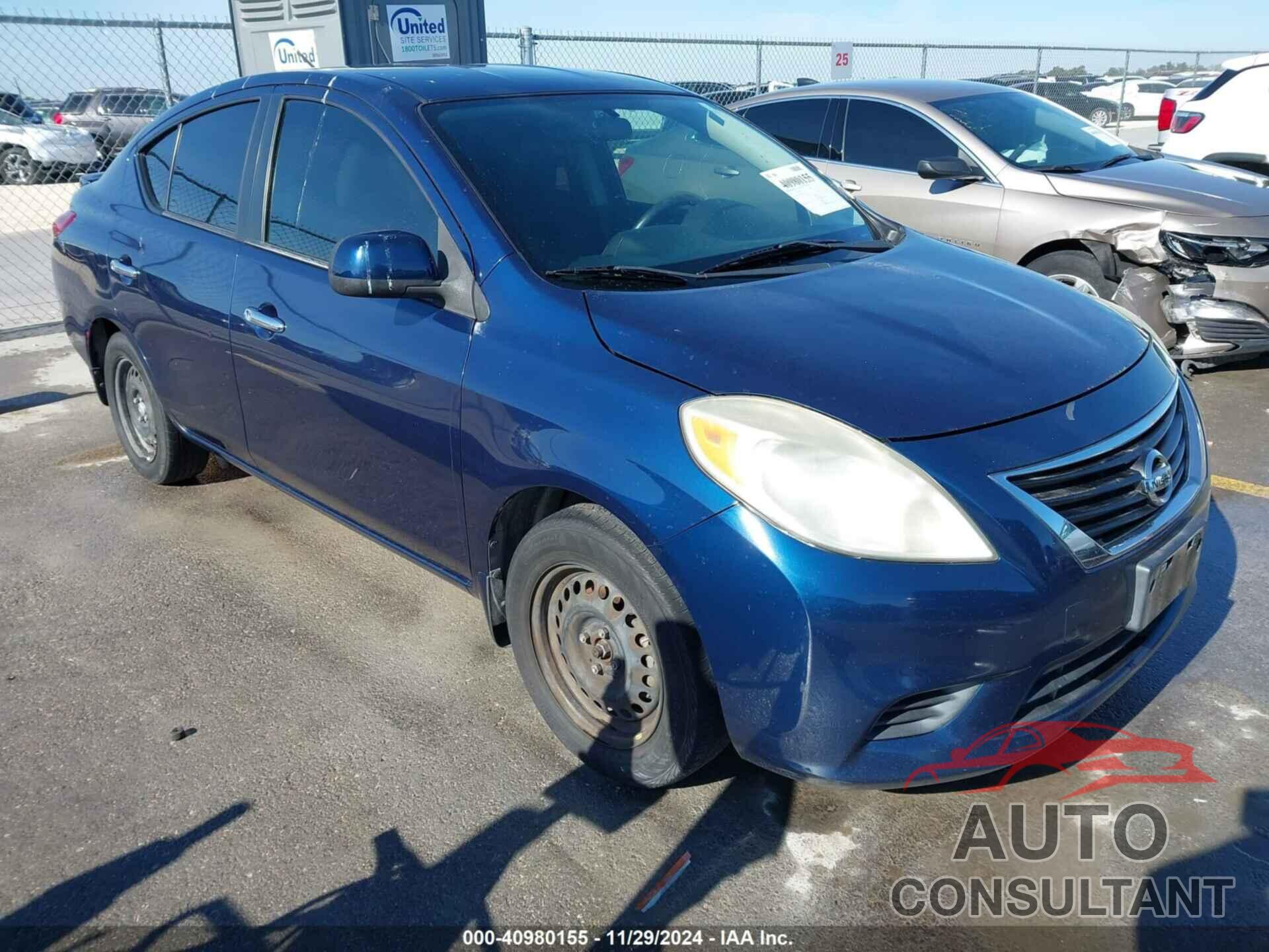 NISSAN VERSA 2013 - 3N1CN7AP5DL820654