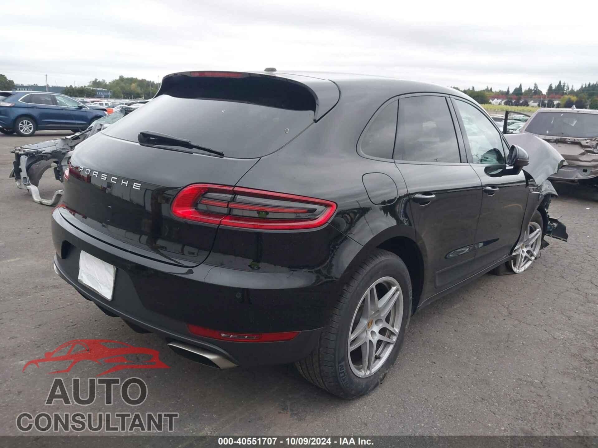 PORSCHE MACAN 2017 - WP1AA2A55HLB81743