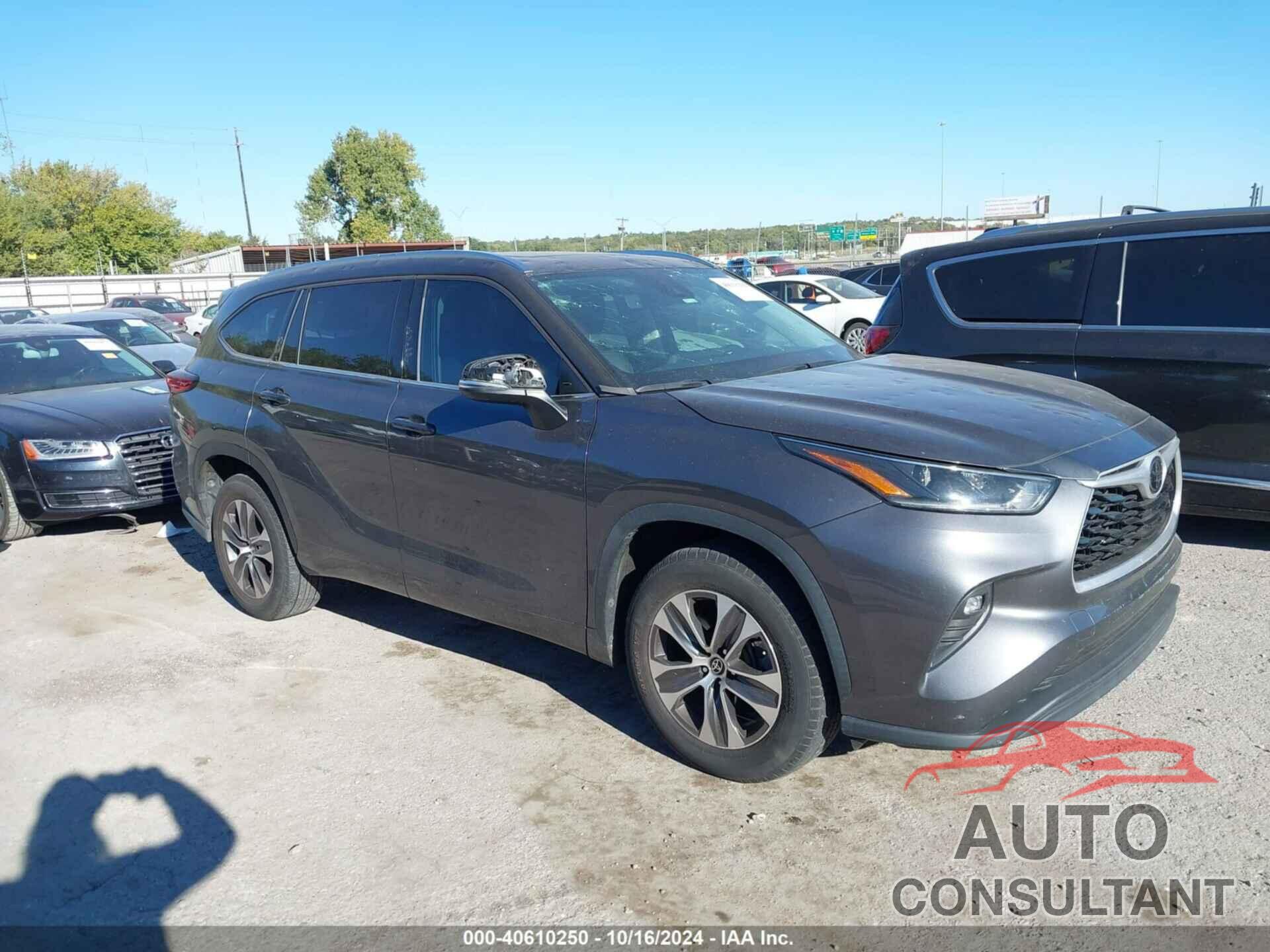 TOYOTA HIGHLANDER 2021 - 5TDGZRAH9MS520522