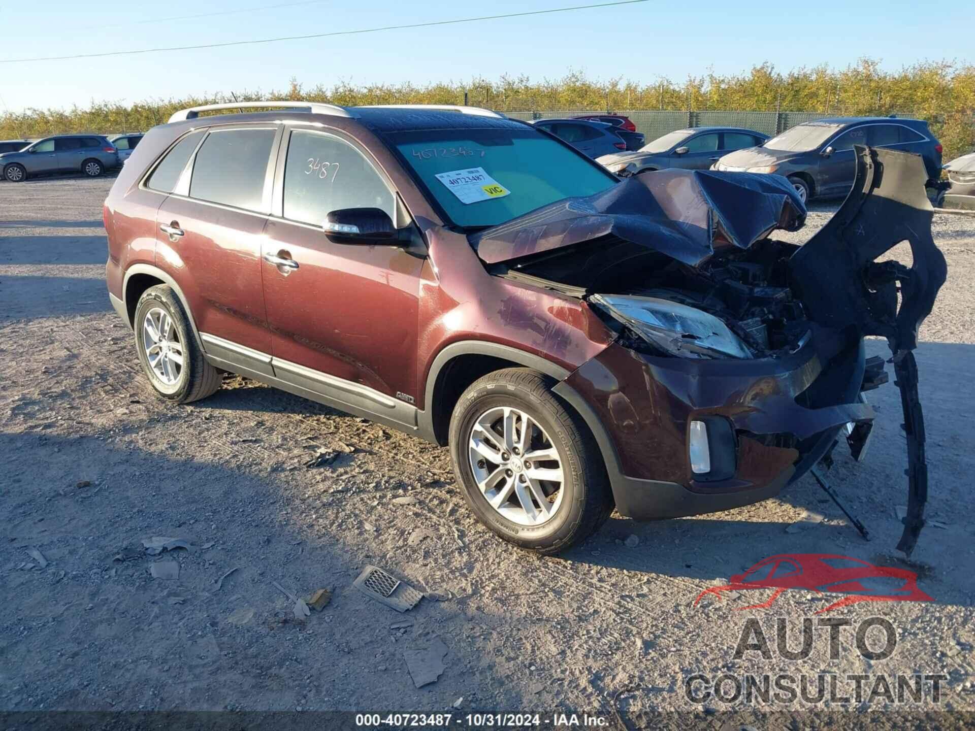 KIA SORENTO 2015 - 5XYKTDA67FG614427