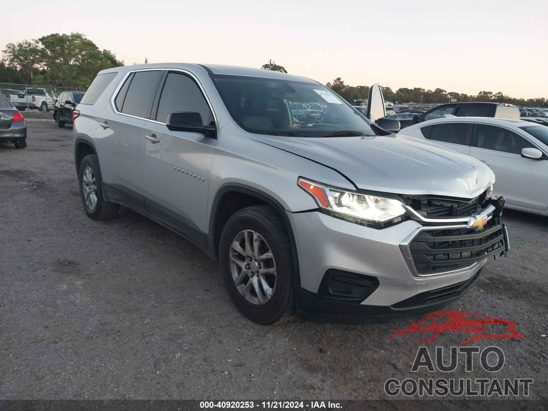 CHEVROLET TRAVERSE 2019 - 1GNERFKWXKJ283205