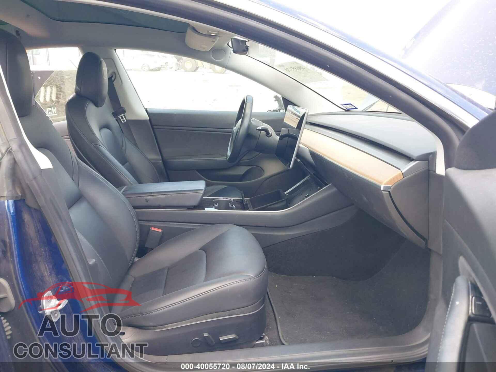 TESLA MODEL 3 2019 - 5YJ3E1EB4KF199430