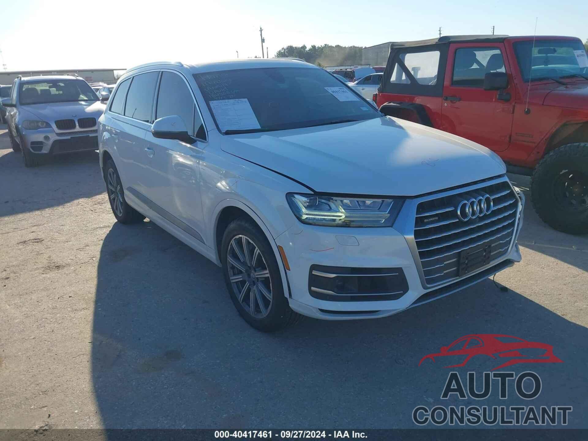 AUDI Q7 2018 - WA1VAAF73JD005761